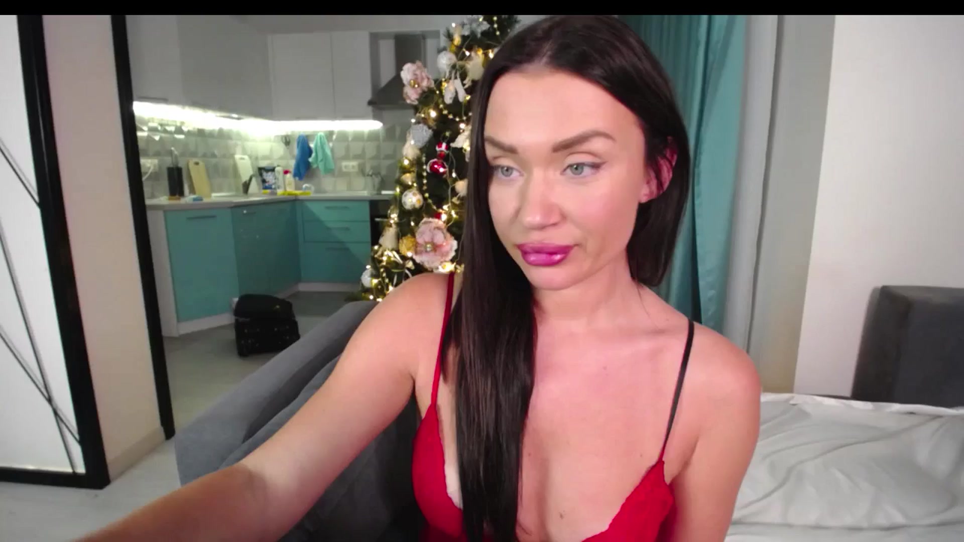 Gallery image thumbnail from Lana_Love's myfreecams stream on, 12/31/2024, 01:38 image 16 of 20
