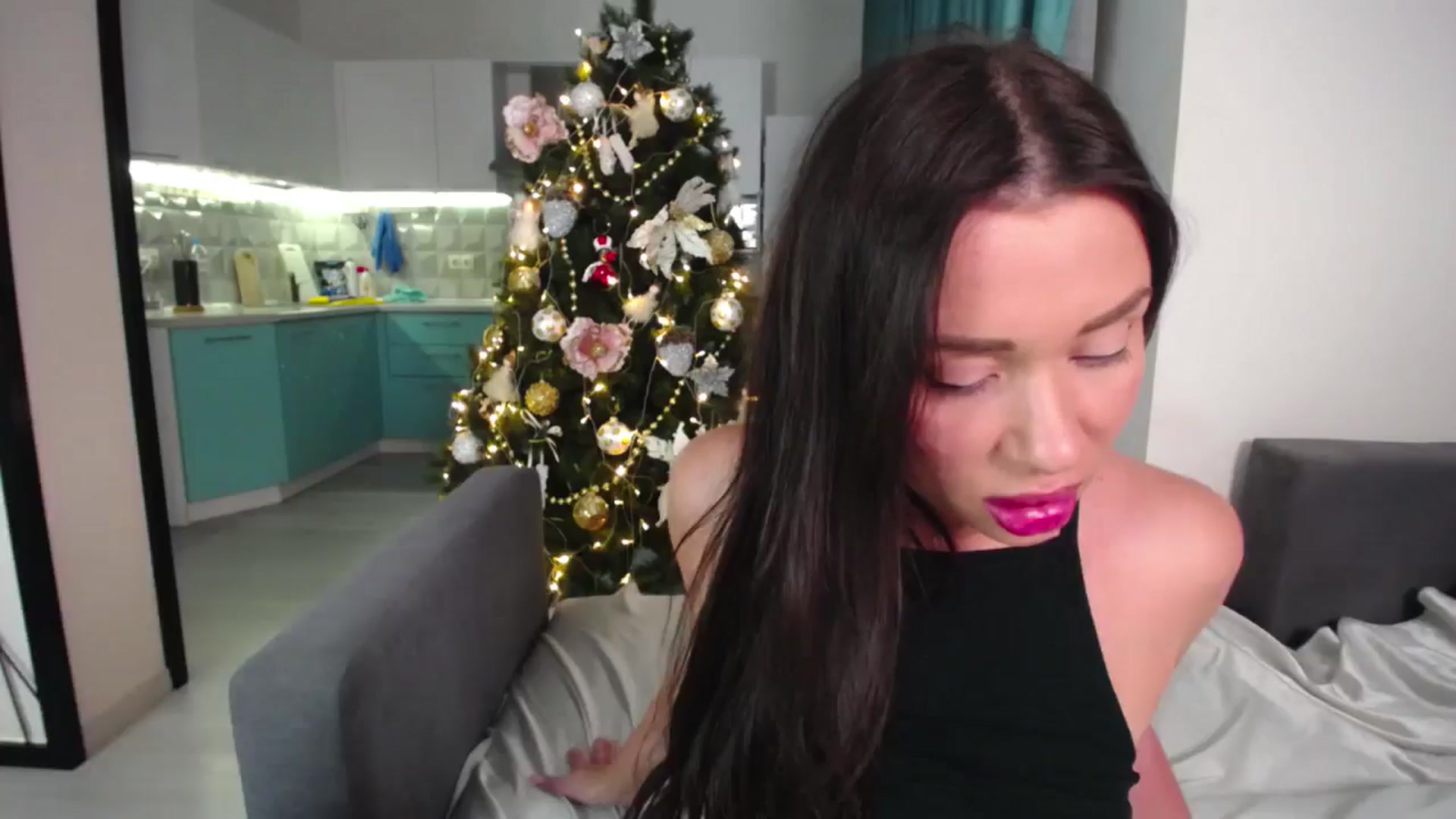 Gallery image thumbnail from Lana_Love's myfreecams stream on, 01/14/2025, 07:27 image 16 of 20