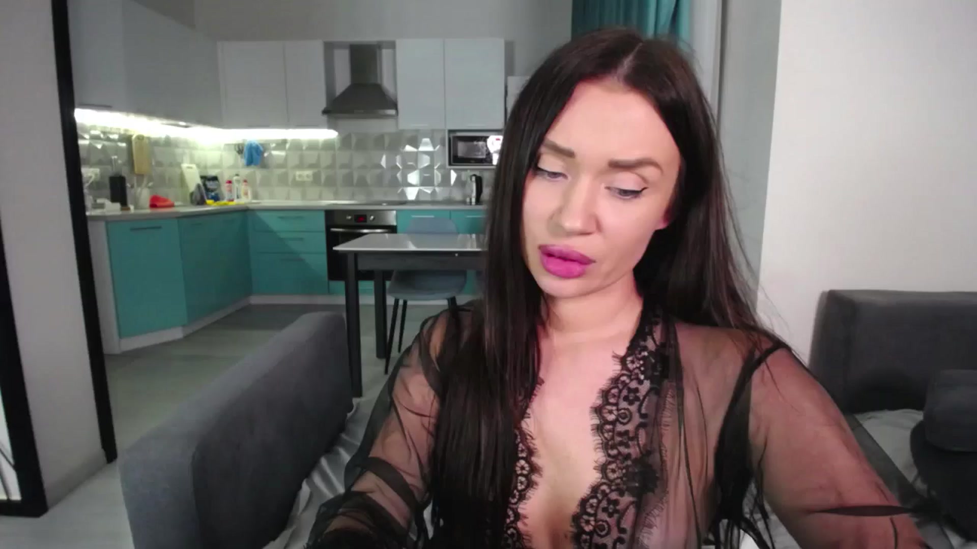 Gallery image thumbnail from Lana_Love's myfreecams stream on, 02/02/2025, 22:33 image 19 of 20