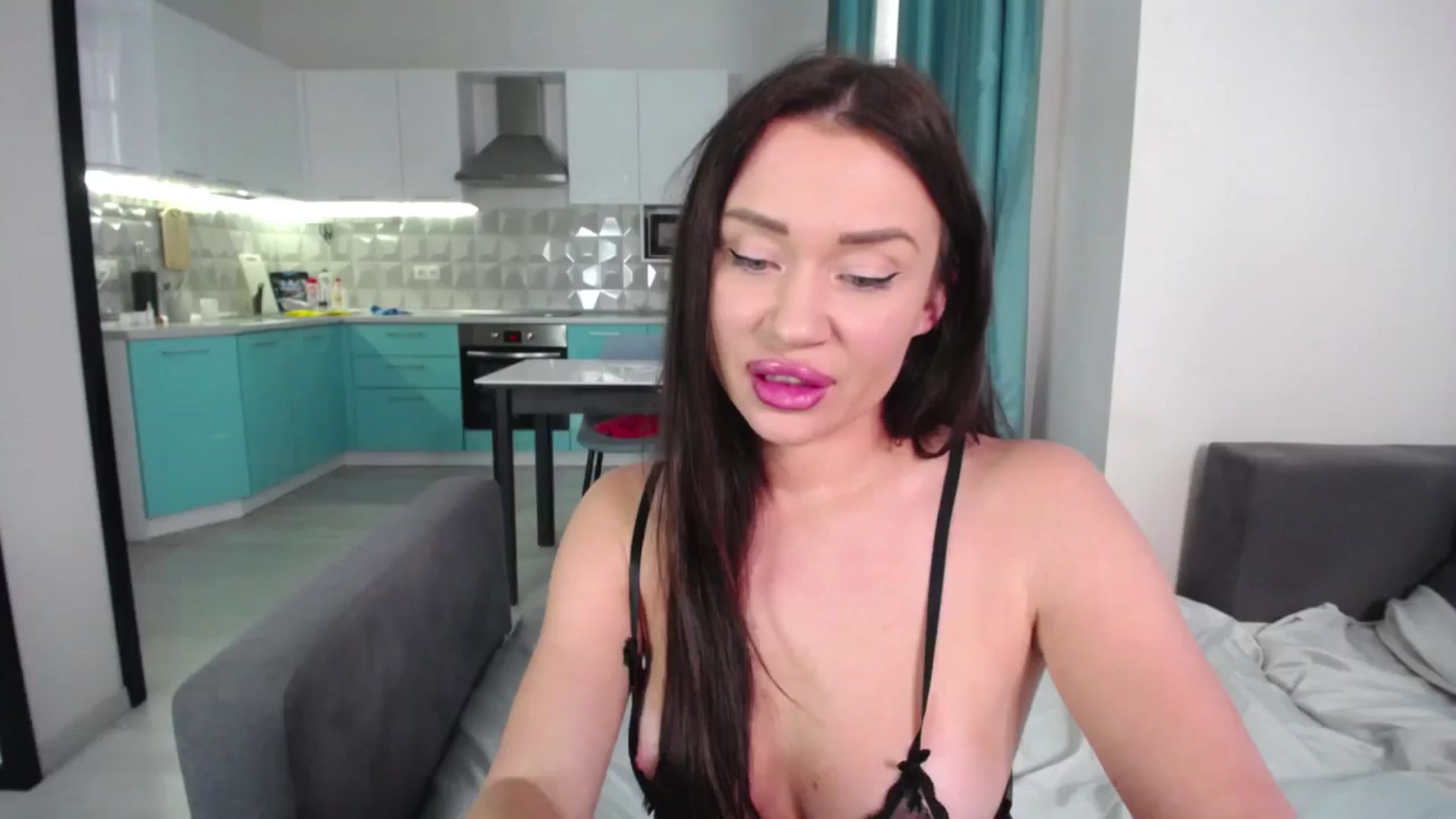 Gallery image thumbnail from Lana_Love's myfreecams stream on, 02/06/2025, 08:19 image 11 of 20