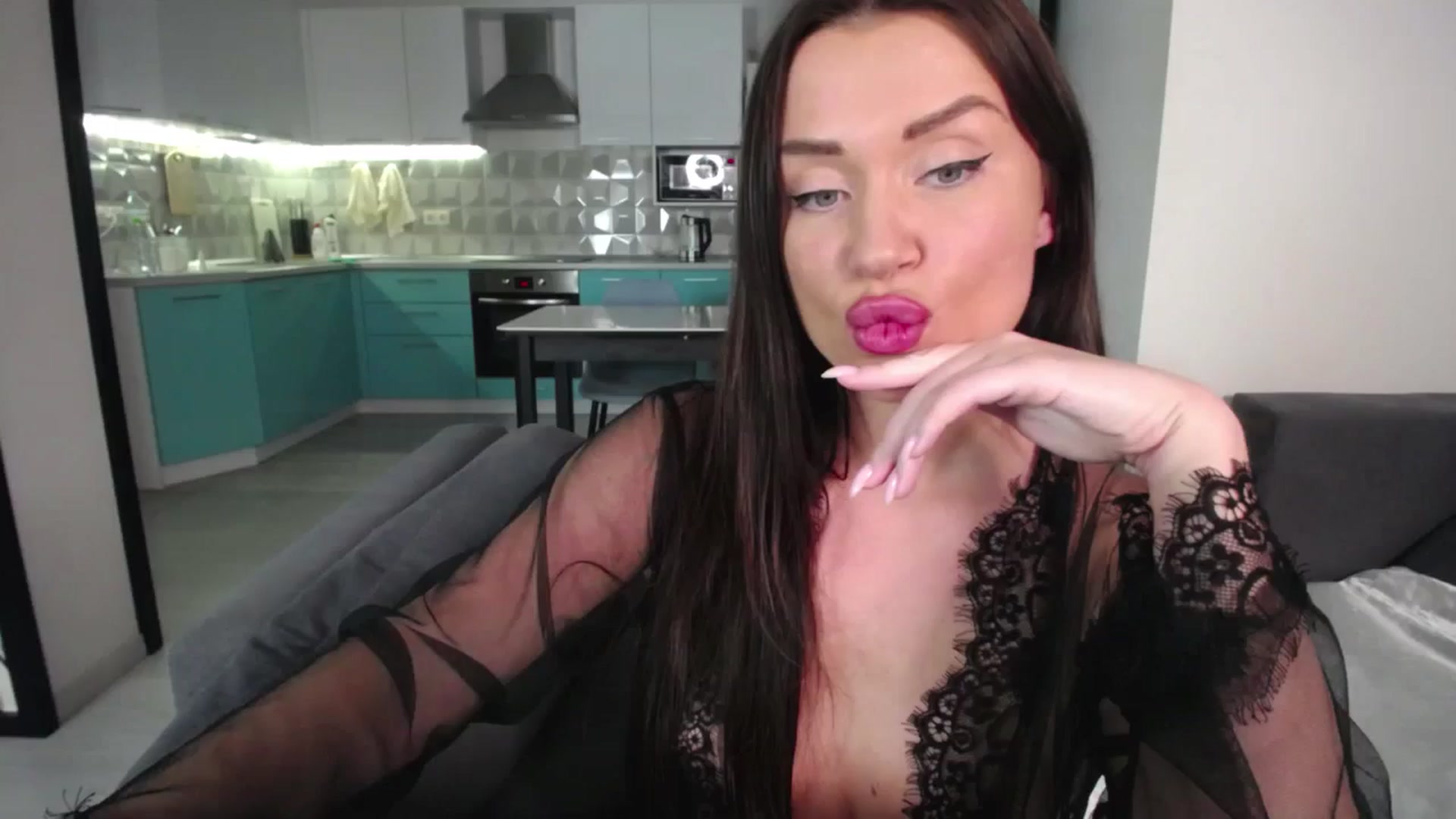 Gallery image thumbnail from Lana_Love's myfreecams stream on, 06/25/2025, 24:08 image 13 of 20