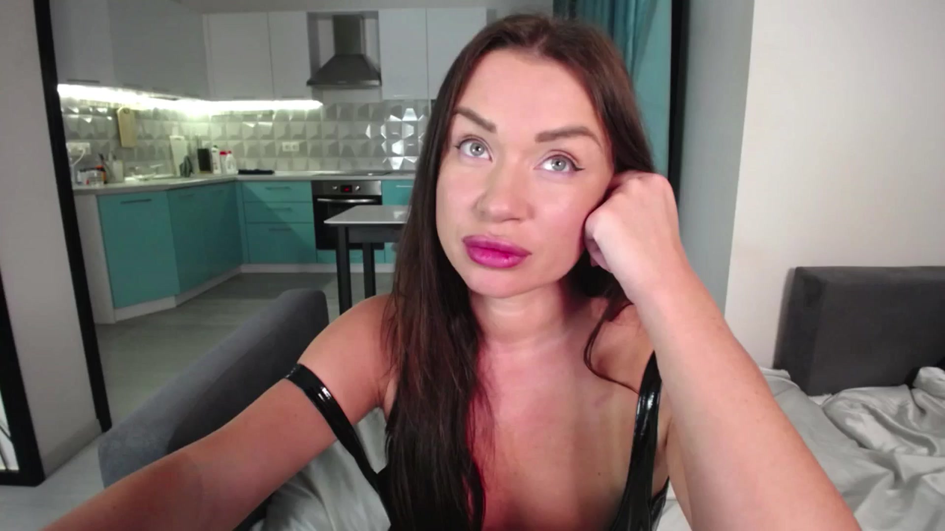Gallery image thumbnail from Lana_Love's myfreecams stream on, 07/14/2025, 22:10 image 18 of 20