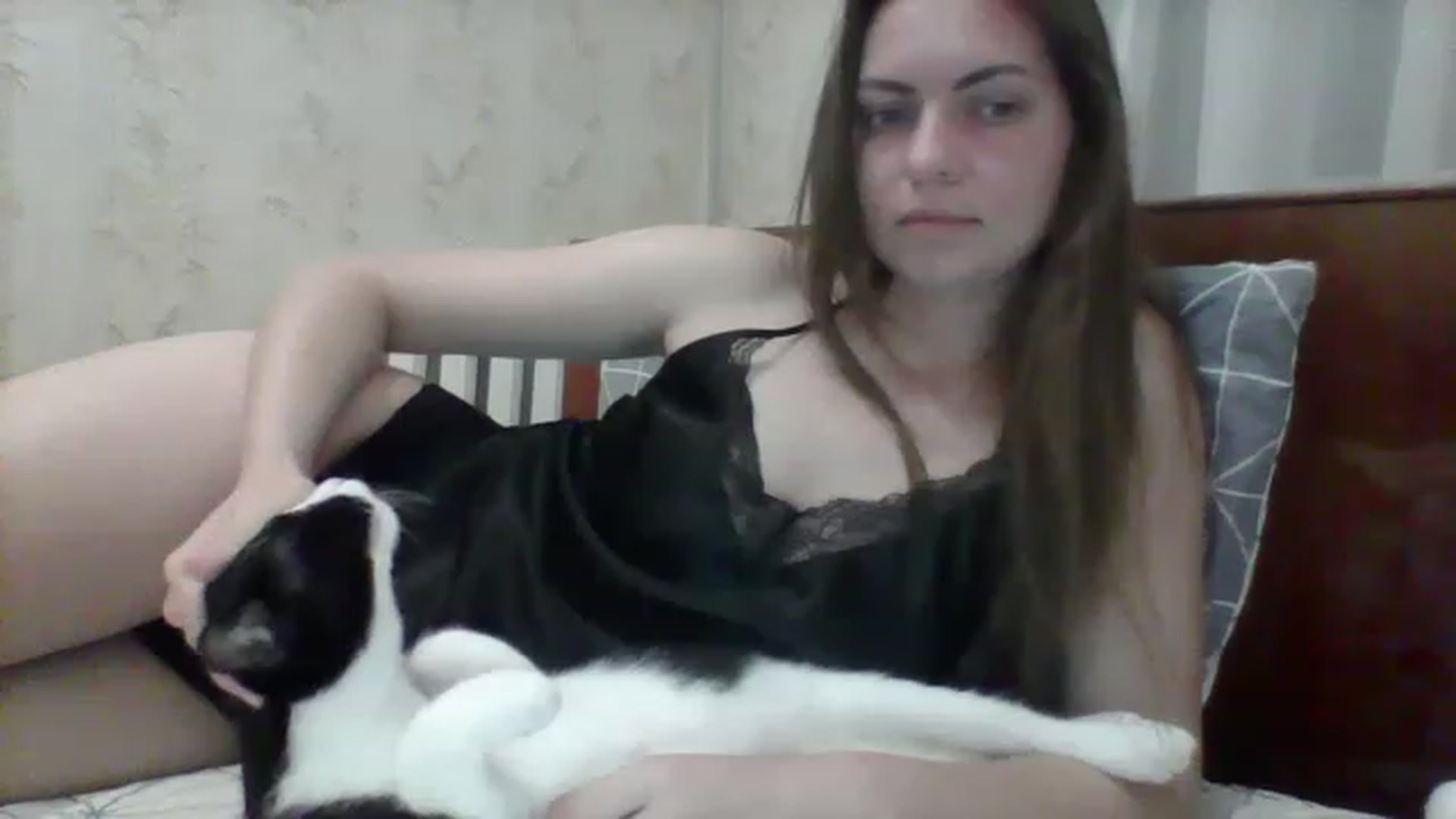 Gallery image thumbnail from Lana_Moore's myfreecams stream on, 11/14/2022, 21:24 image 18 of 20