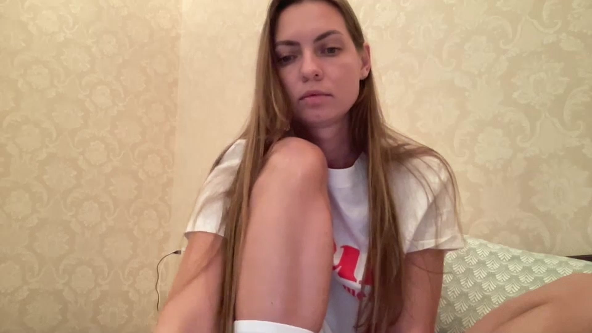Gallery image thumbnail from Lana_Moore's myfreecams stream on, 11/23/2023, 17:48 image 14 of 20