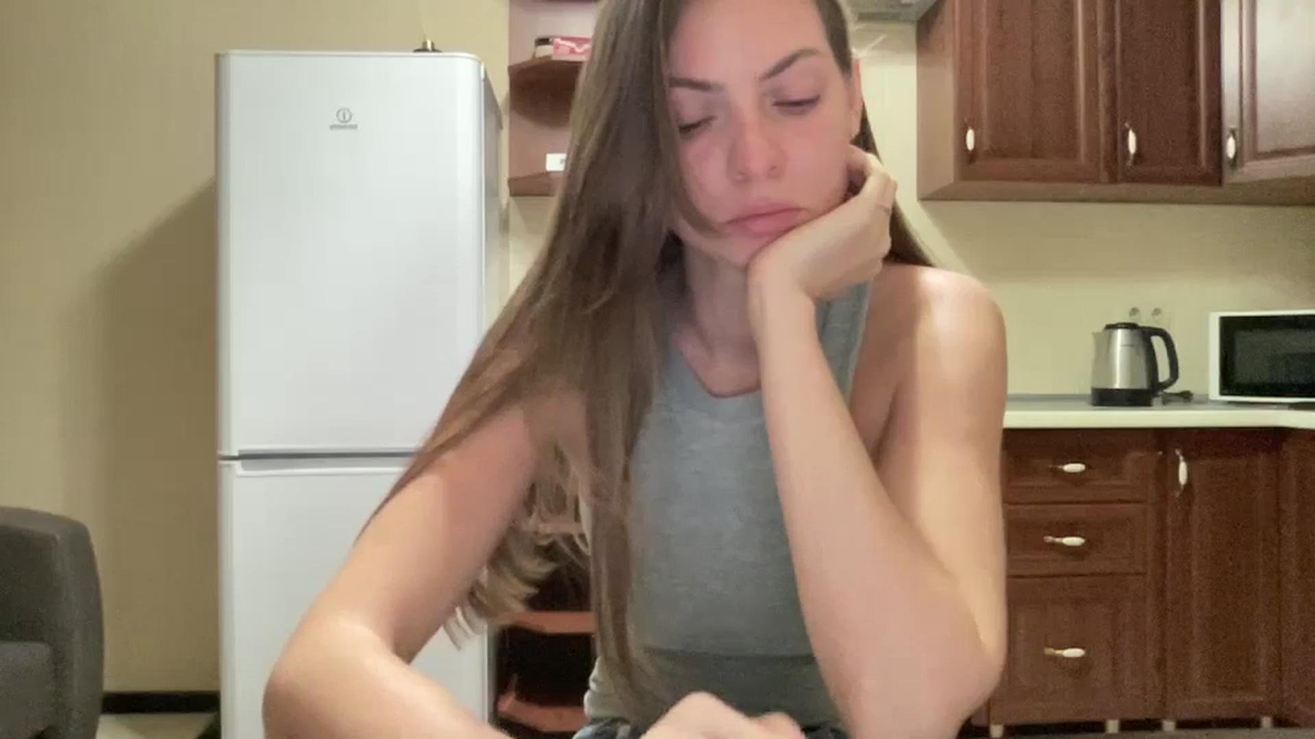 Gallery image thumbnail from Lana_Moore's myfreecams stream on, 03/11/2024, 18:38 image 15 of 20
