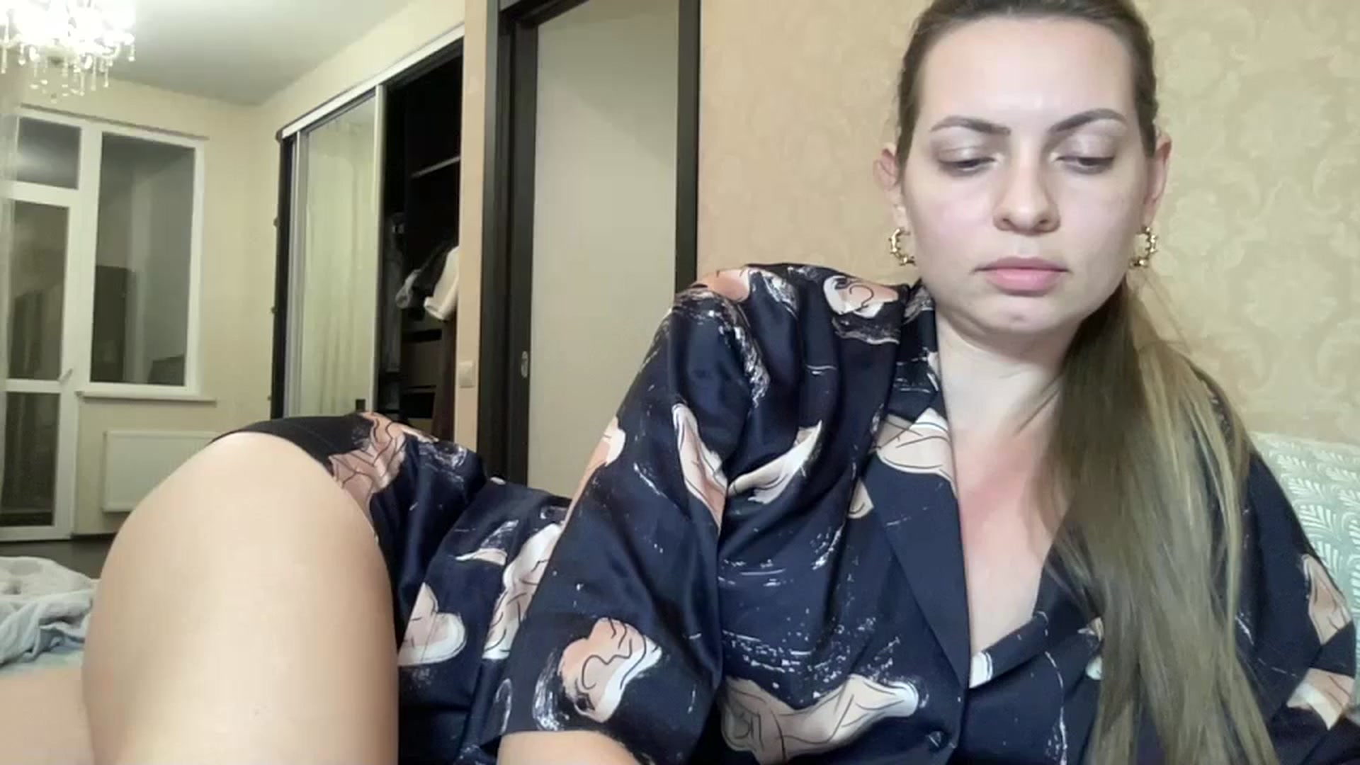 Gallery image thumbnail from Lana_Moore's myfreecams stream on, 12/18/2024, 19:13 image 9 of 20