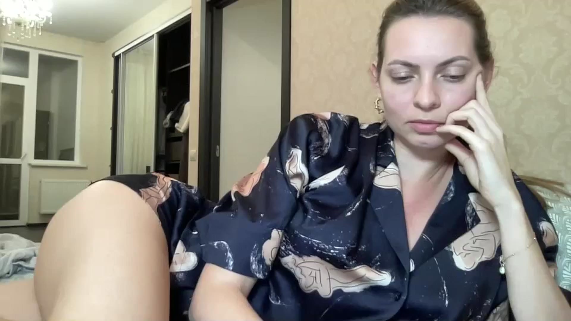 Gallery image thumbnail from Lana_Moore's myfreecams stream on, 12/18/2024, 19:13 image 7 of 20
