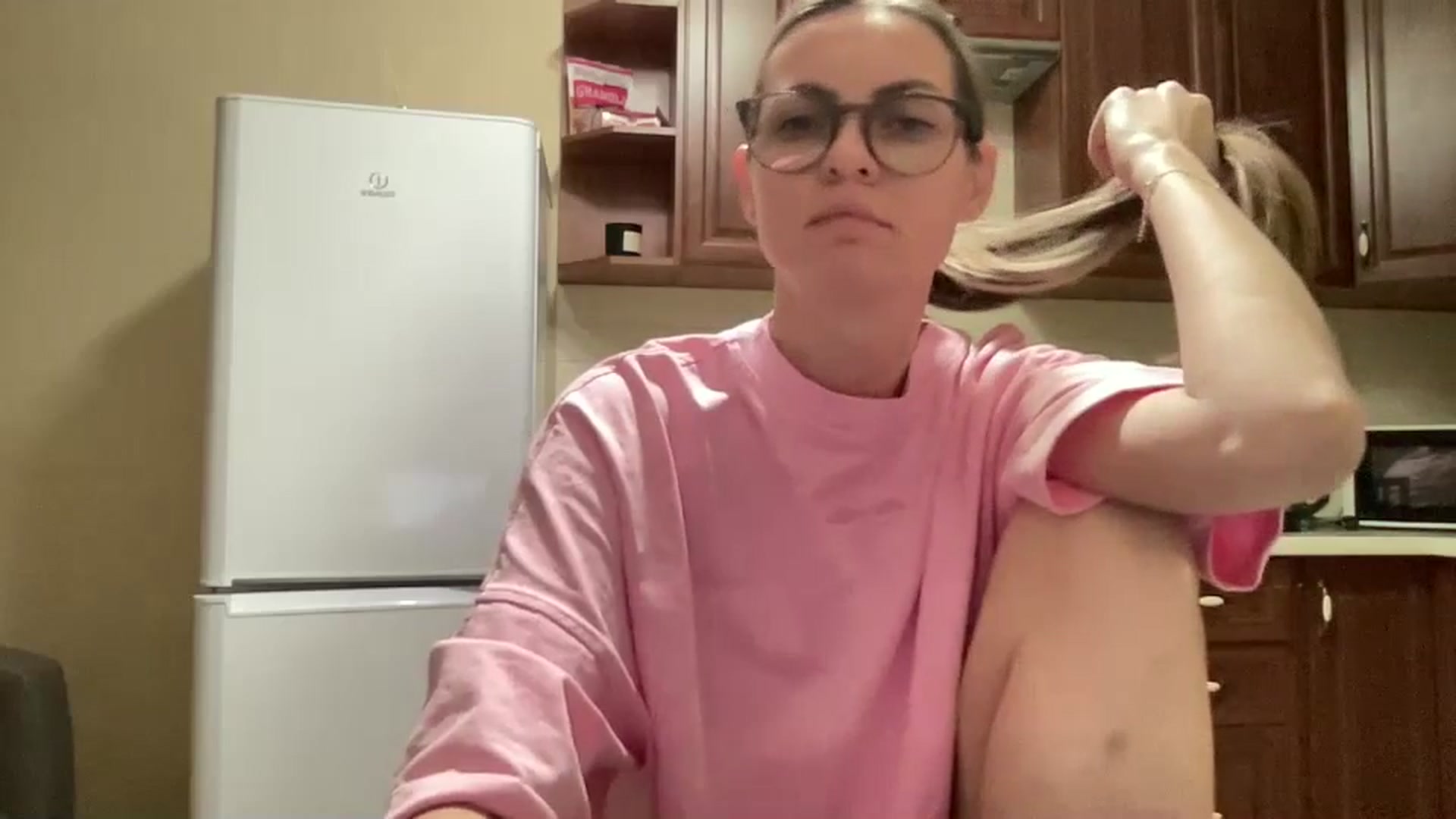 Gallery image thumbnail from Lana_Moore's myfreecams stream on, 02/03/2025, 19:26 image 17 of 20