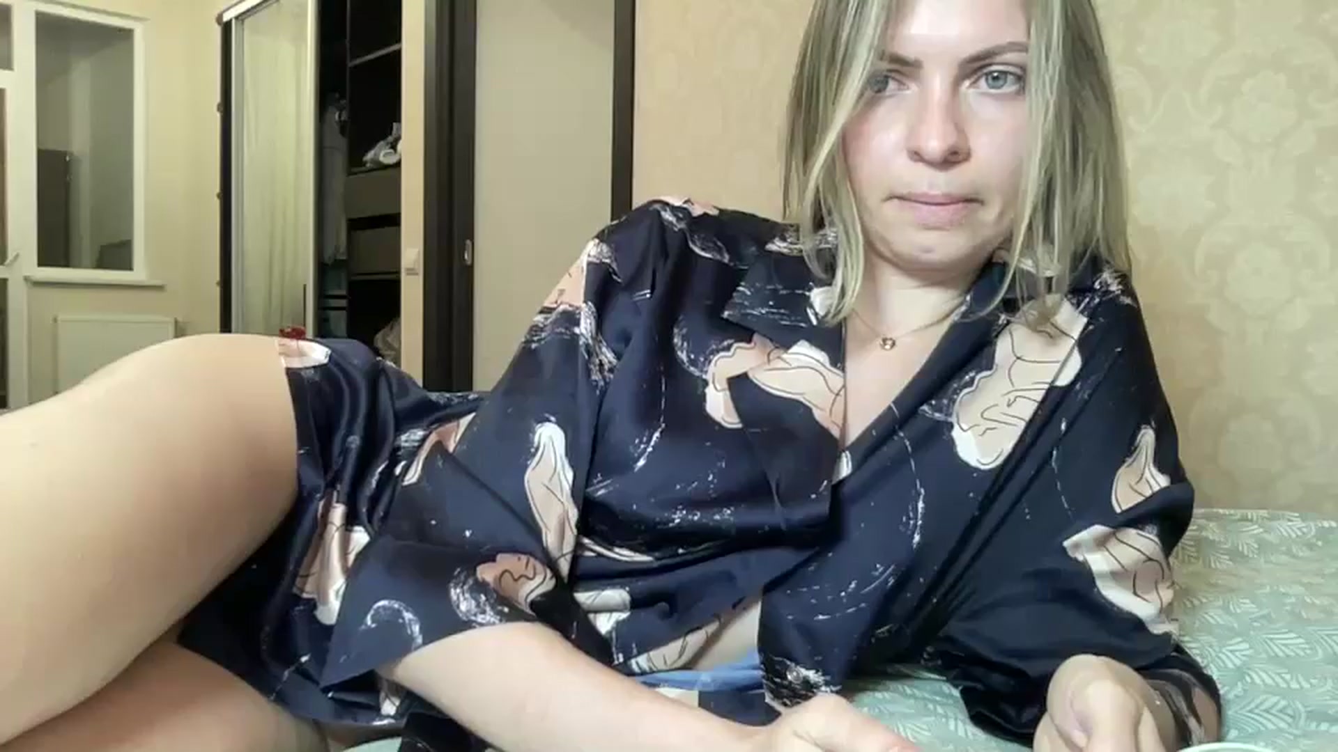 Gallery image thumbnail from Lana_Moore's myfreecams stream on, 02/24/2025, 19:06 image 17 of 20