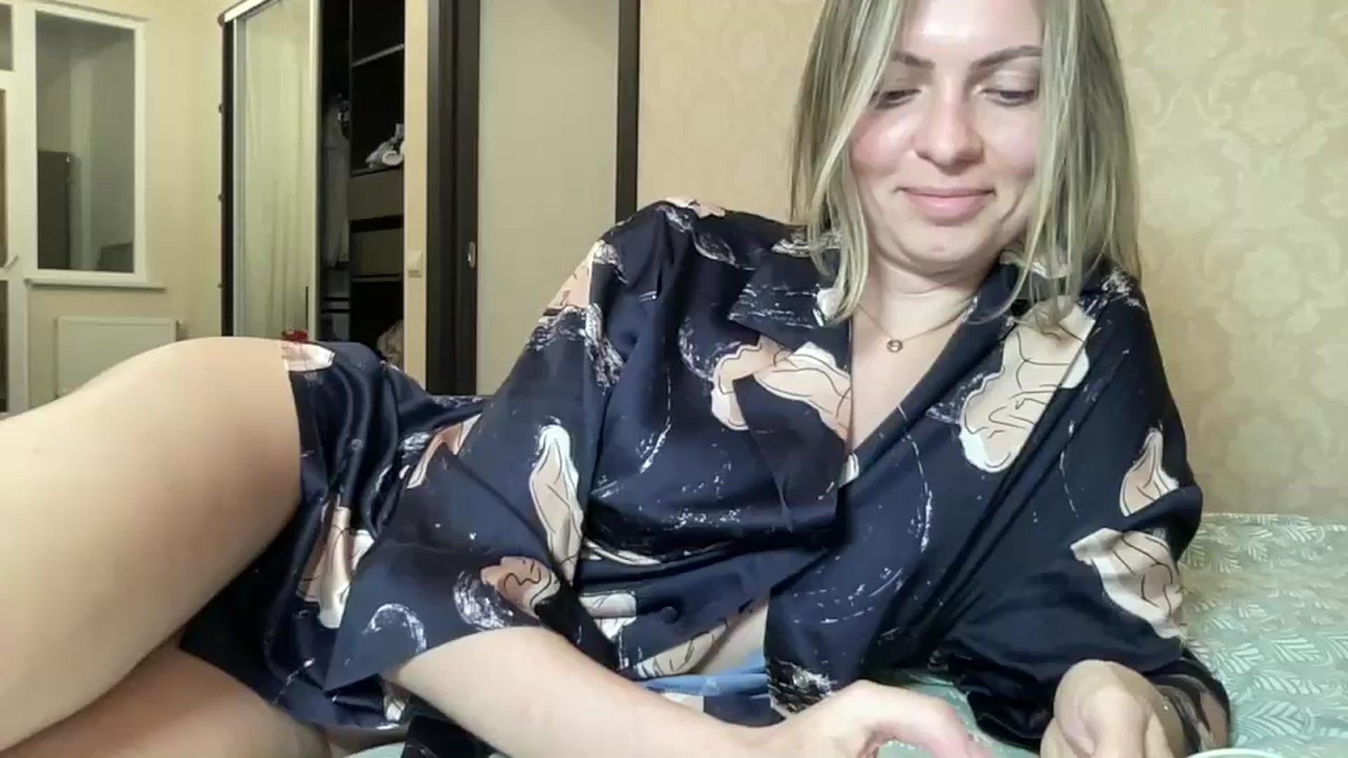 Gallery image thumbnail from Lana_Moore's myfreecams stream on, 02/24/2025, 19:06 image 18 of 20