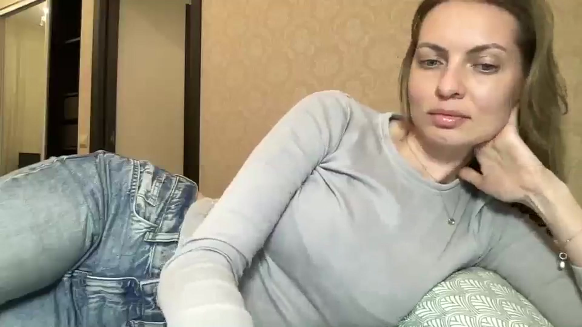 Gallery image thumbnail from Lana_Moore's myfreecams stream on, 03/11/2025, 16:41 image 19 of 20