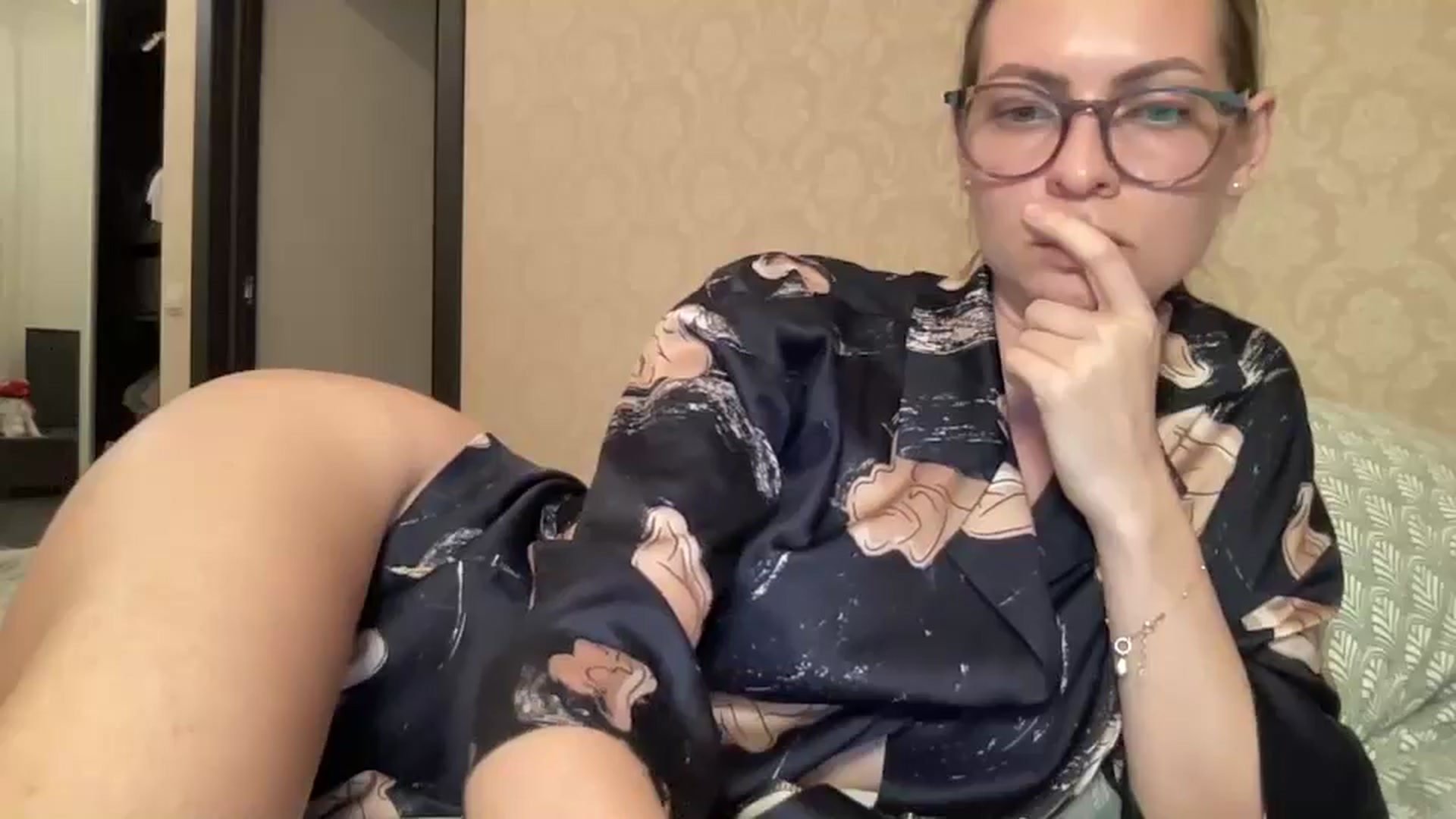 Gallery image thumbnail from Lana_Moore's myfreecams stream on, 03/14/2025, 19:13 image 10 of 20