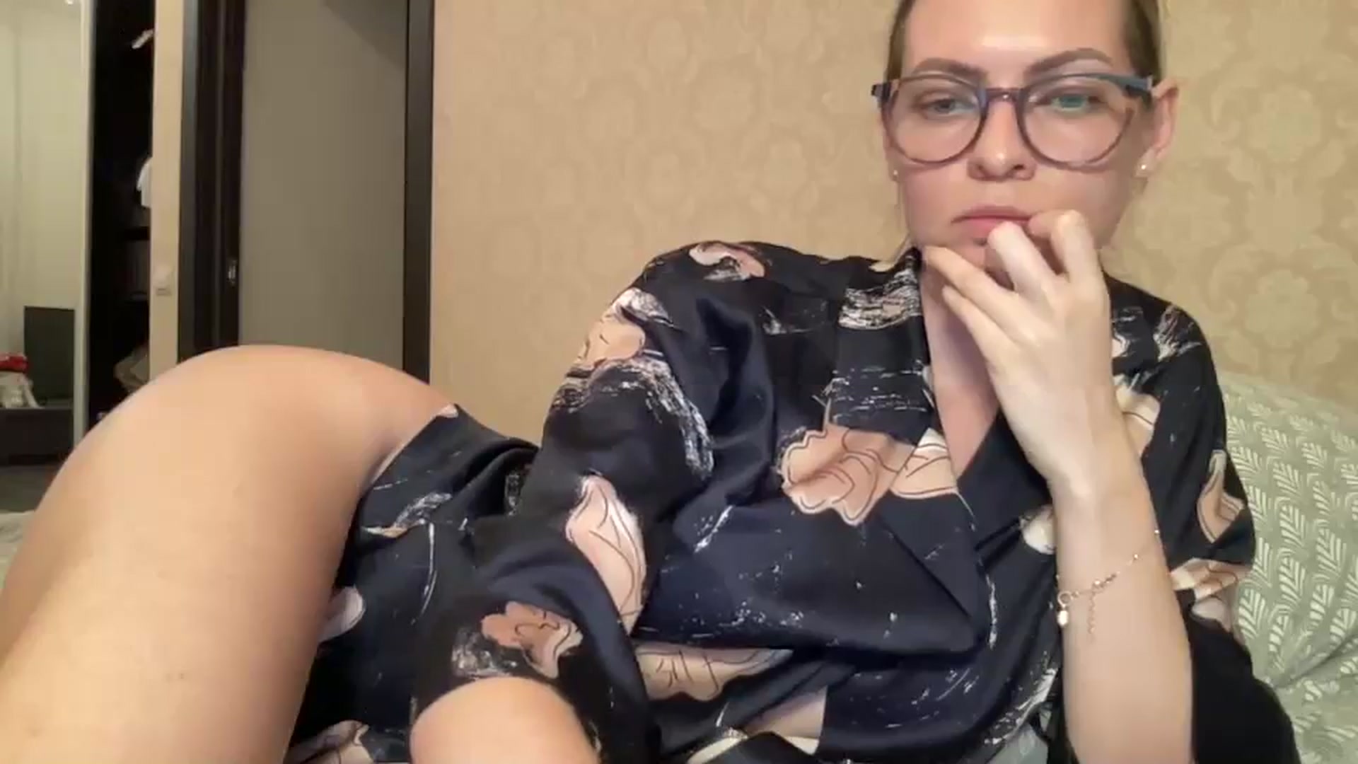 Gallery image thumbnail from Lana_Moore's myfreecams stream on, 03/14/2025, 19:13 image 9 of 20