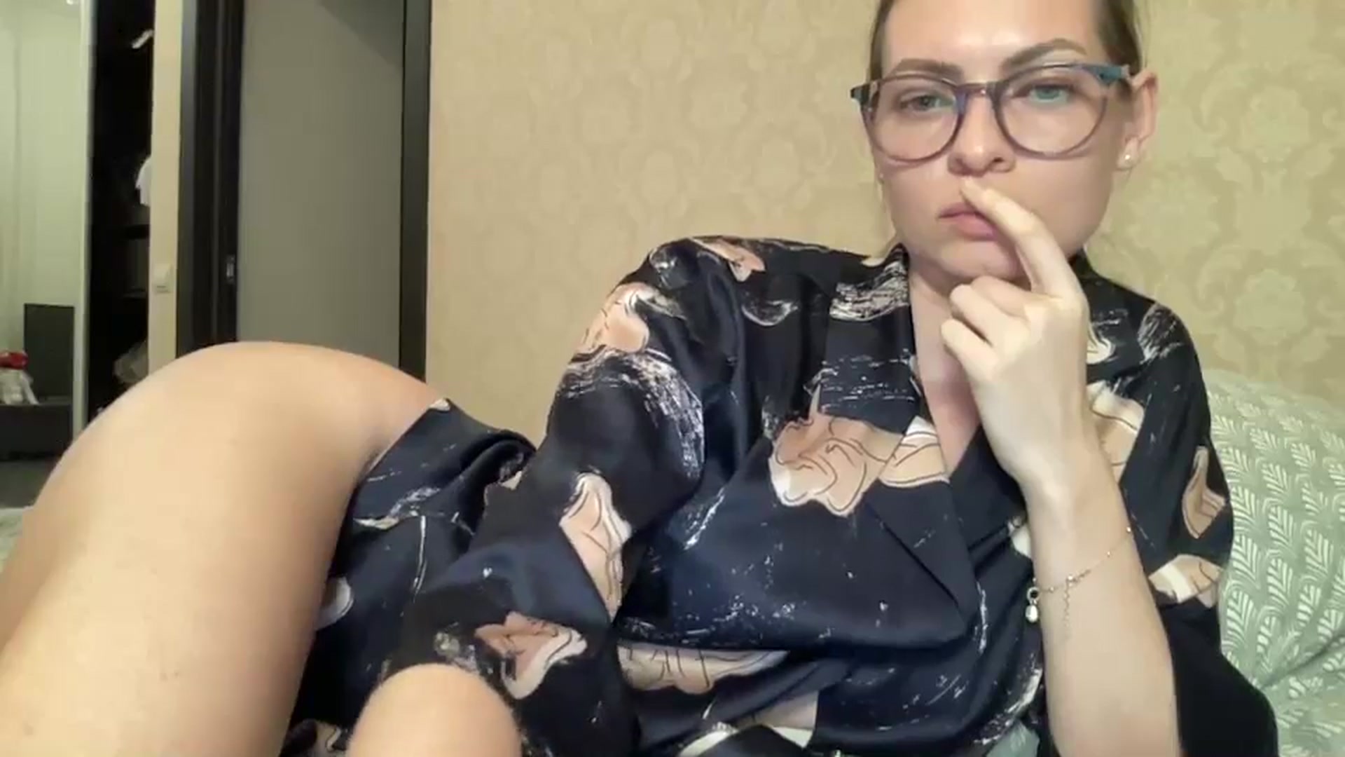 Gallery image thumbnail from Lana_Moore's myfreecams stream on, 03/14/2025, 19:13 image 7 of 20