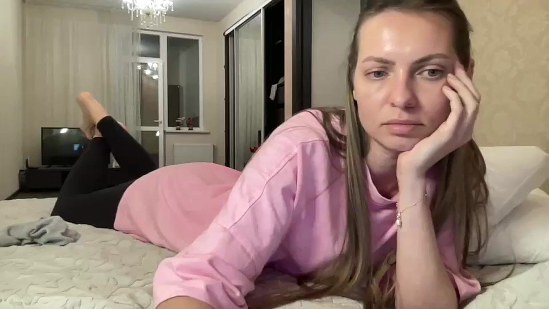 Gallery image thumbnail from Lana_Moore's myfreecams stream on, 03/28/2025, 18:13 image 19 of 20