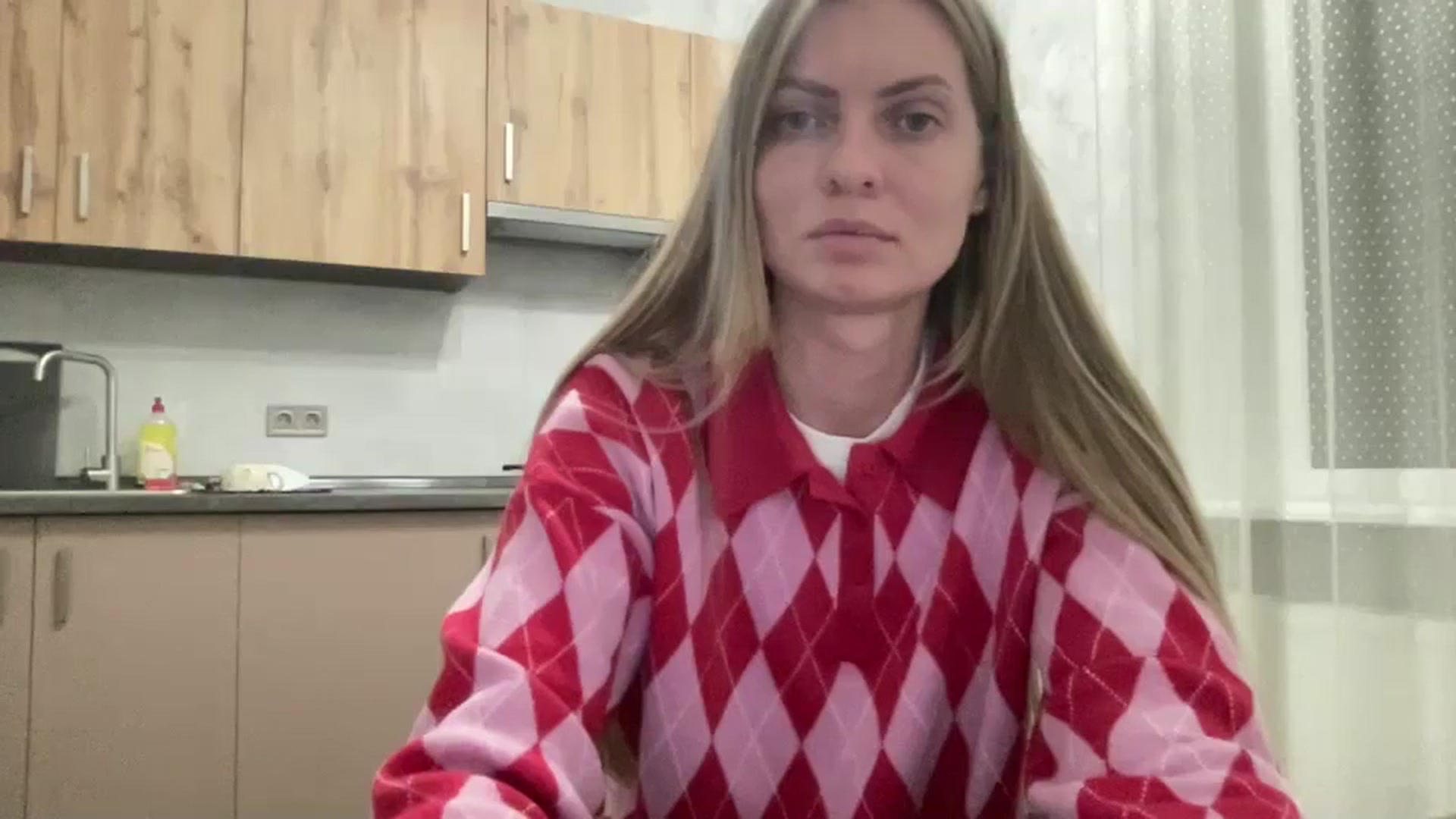 Gallery image thumbnail from Lana_Moore's myfreecams stream on, 12/19/2025, 16:27 image 16 of 20