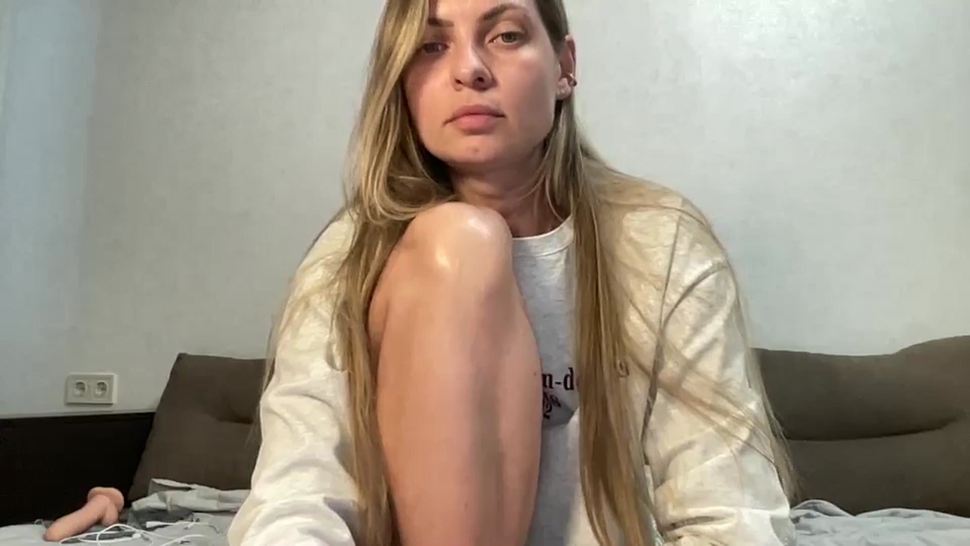 Gallery image thumbnail from Lana_Moore's myfreecams stream on, 05/04/2026, 18:07 image 4 of 20