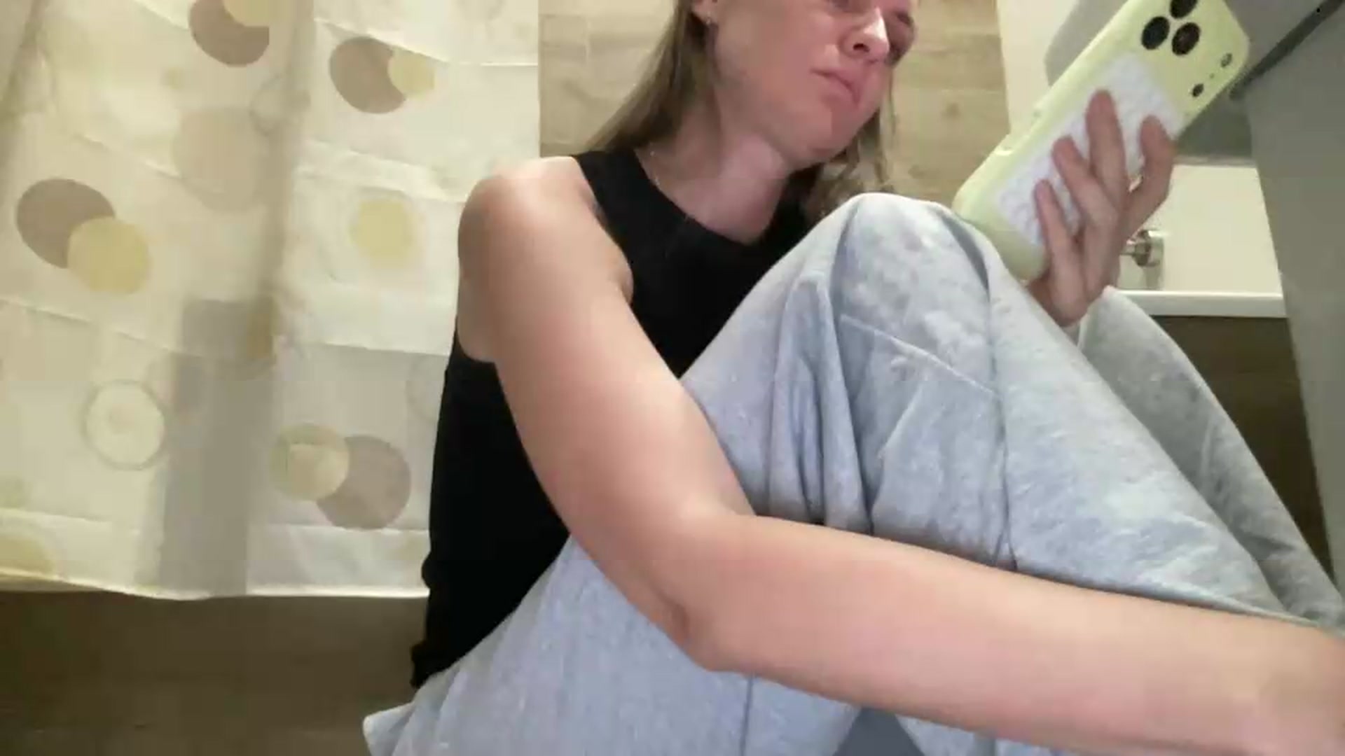 Gallery image thumbnail from Lana_Moore's myfreecams stream on, 09/12/2026, 17:54 image 6 of 20