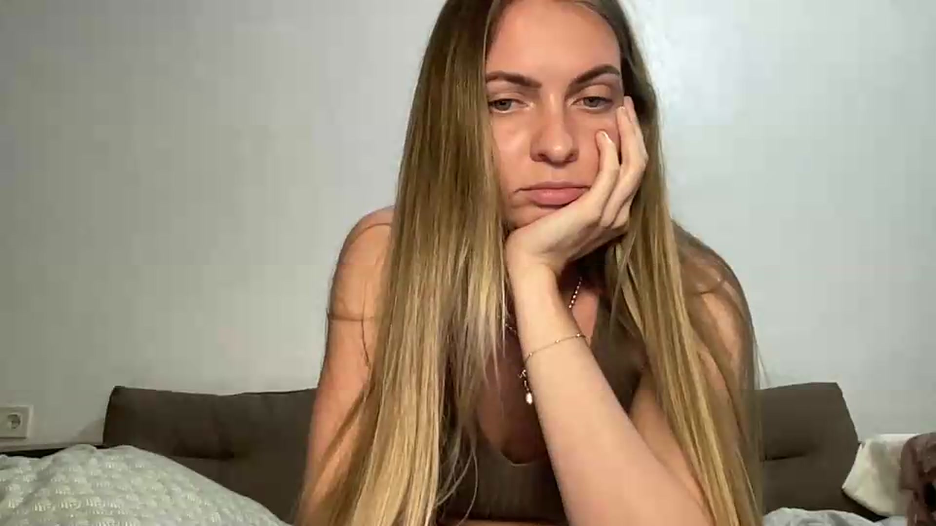Gallery image thumbnail from Lana_Moore's myfreecams stream on, 09/15/2026, 17:59 image 12 of 20