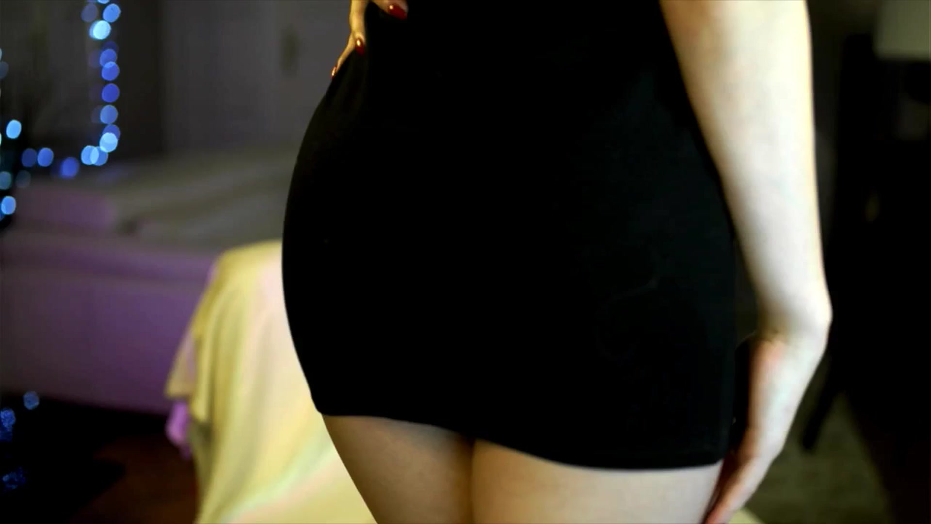 Gallery image thumbnail from Lana_m0ren0's myfreecams stream on, 12/25/2025, 19:52 image 18 of 20