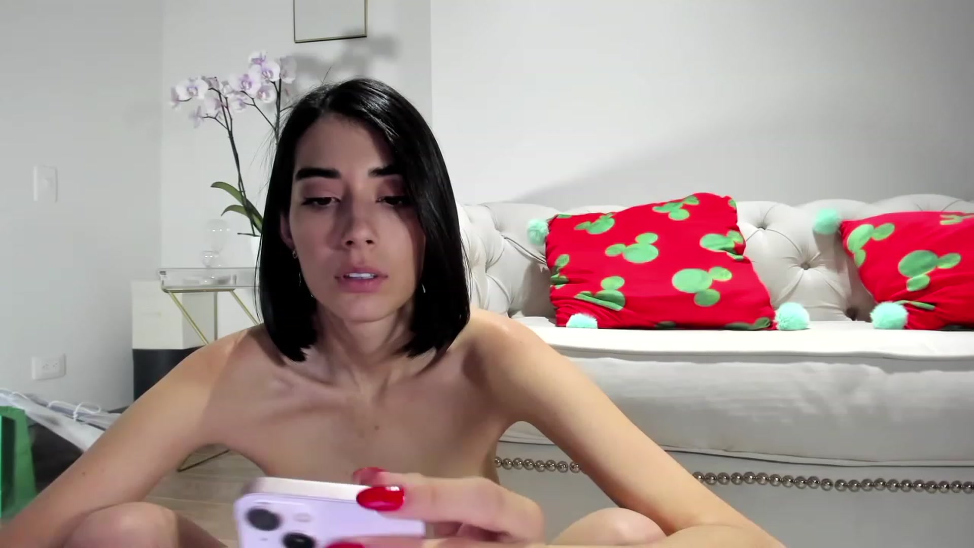 Gallery image thumbnail from Lana_red's myfreecams stream on, 12/27/2022, 03:14 image 14 of 20