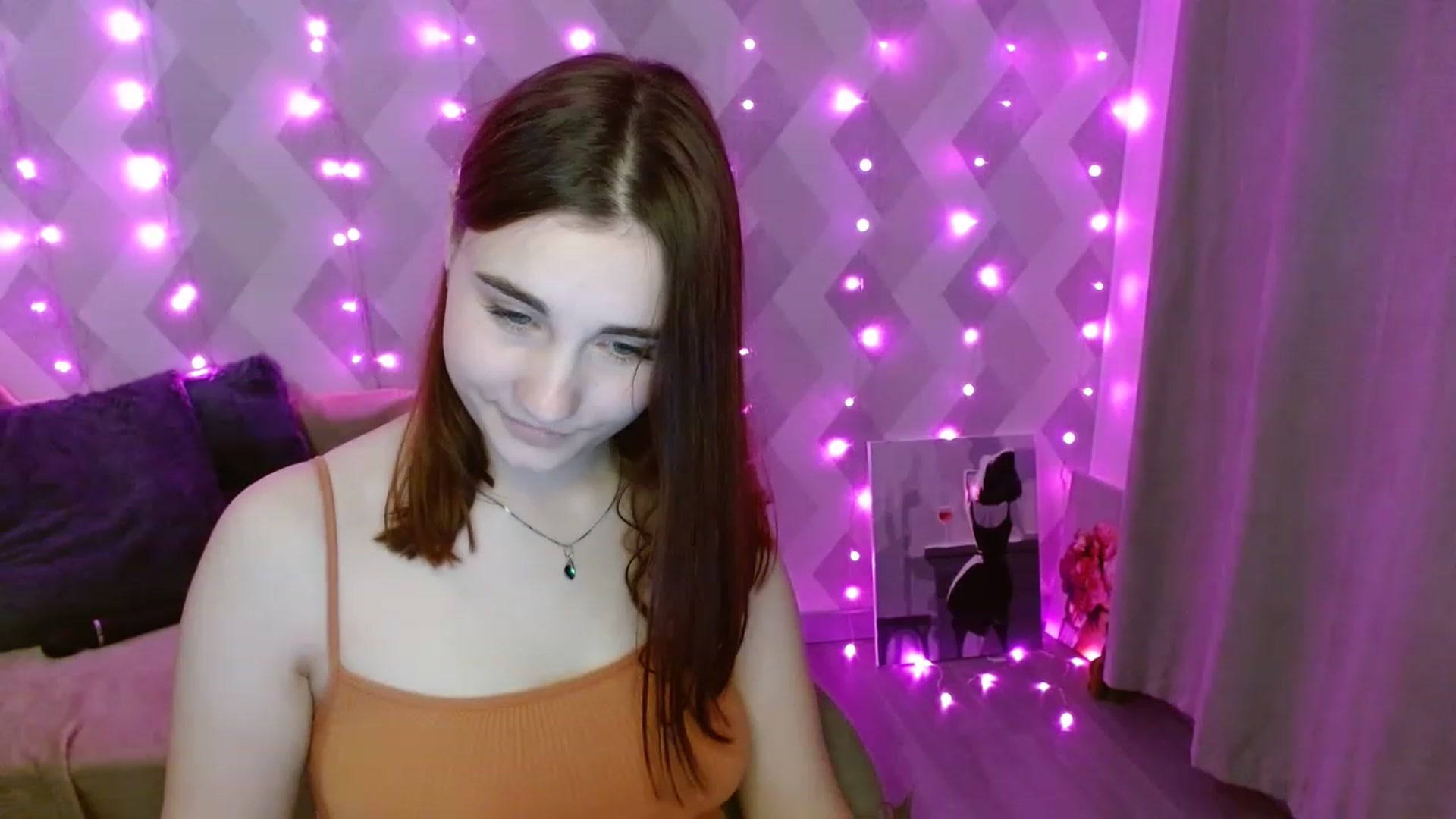 Gallery image thumbnail from LaneyGrey's myfreecams stream on, 11/16/2022, 14:26 image 9 of 20