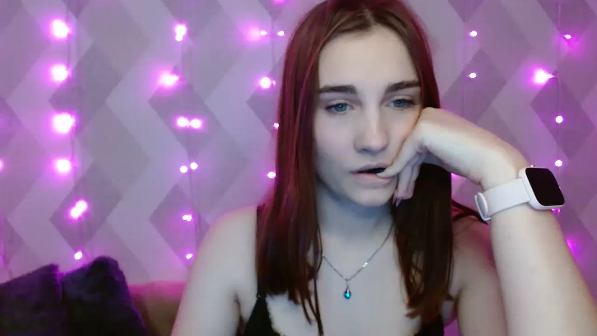 Gallery image thumbnail from LaneyGrey's myfreecams stream on, 11/18/2022, 18:04 image 12 of 20