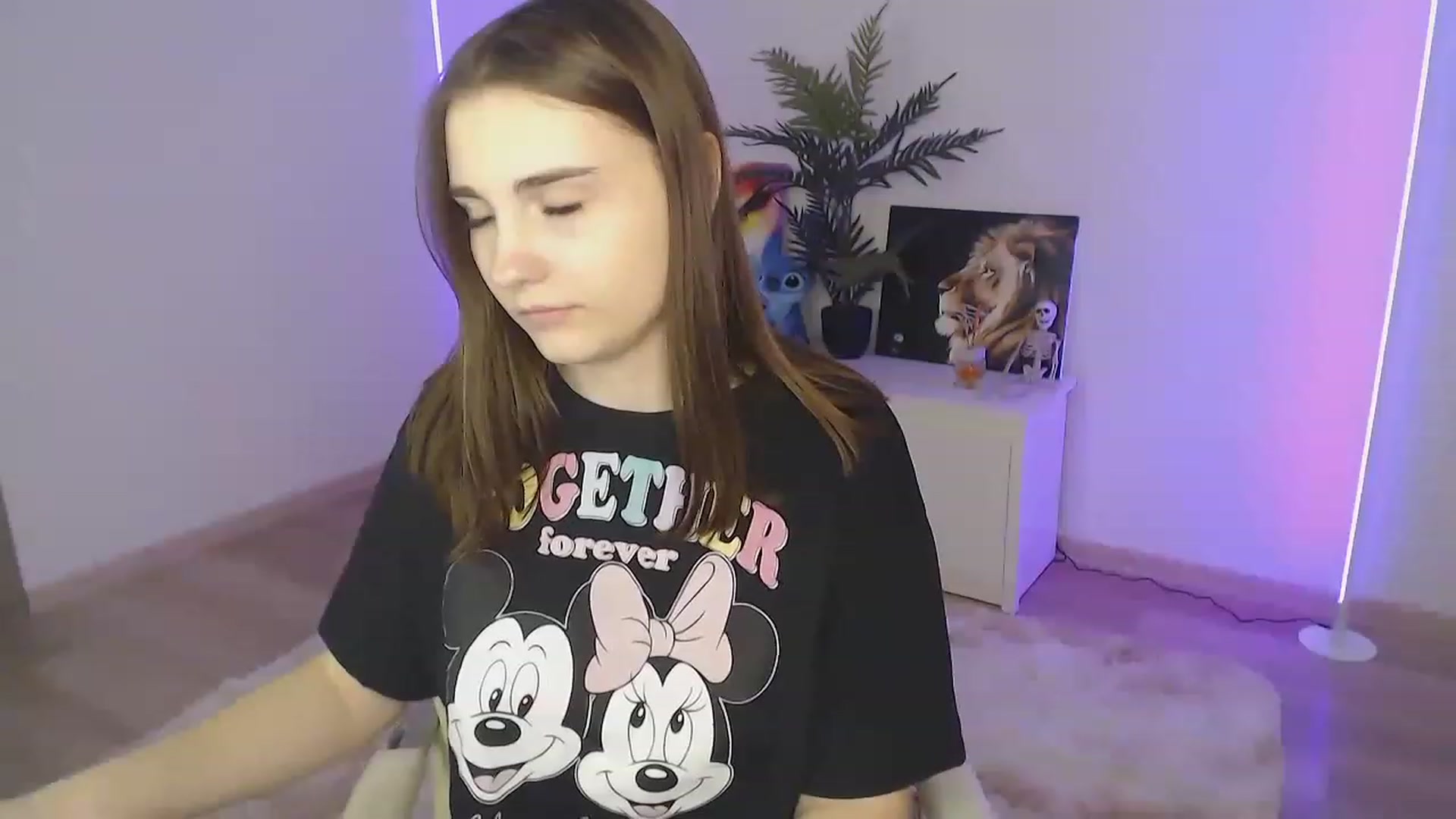 Gallery image thumbnail from LaneyGrey's myfreecams stream on, 11/22/2022, 17:48 image 4 of 20