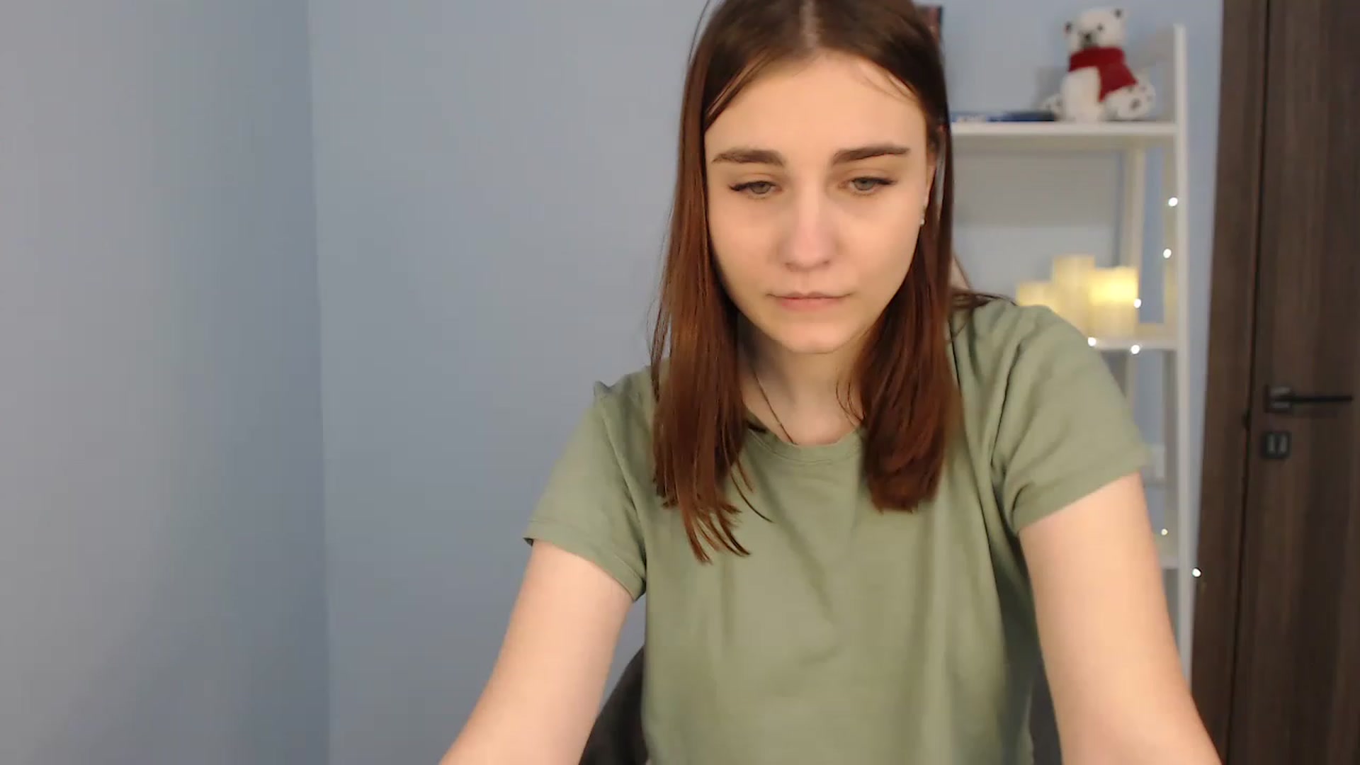 Gallery image thumbnail from LaneyGrey's myfreecams stream on, 12/02/2022, 08:58 image 20 of 20