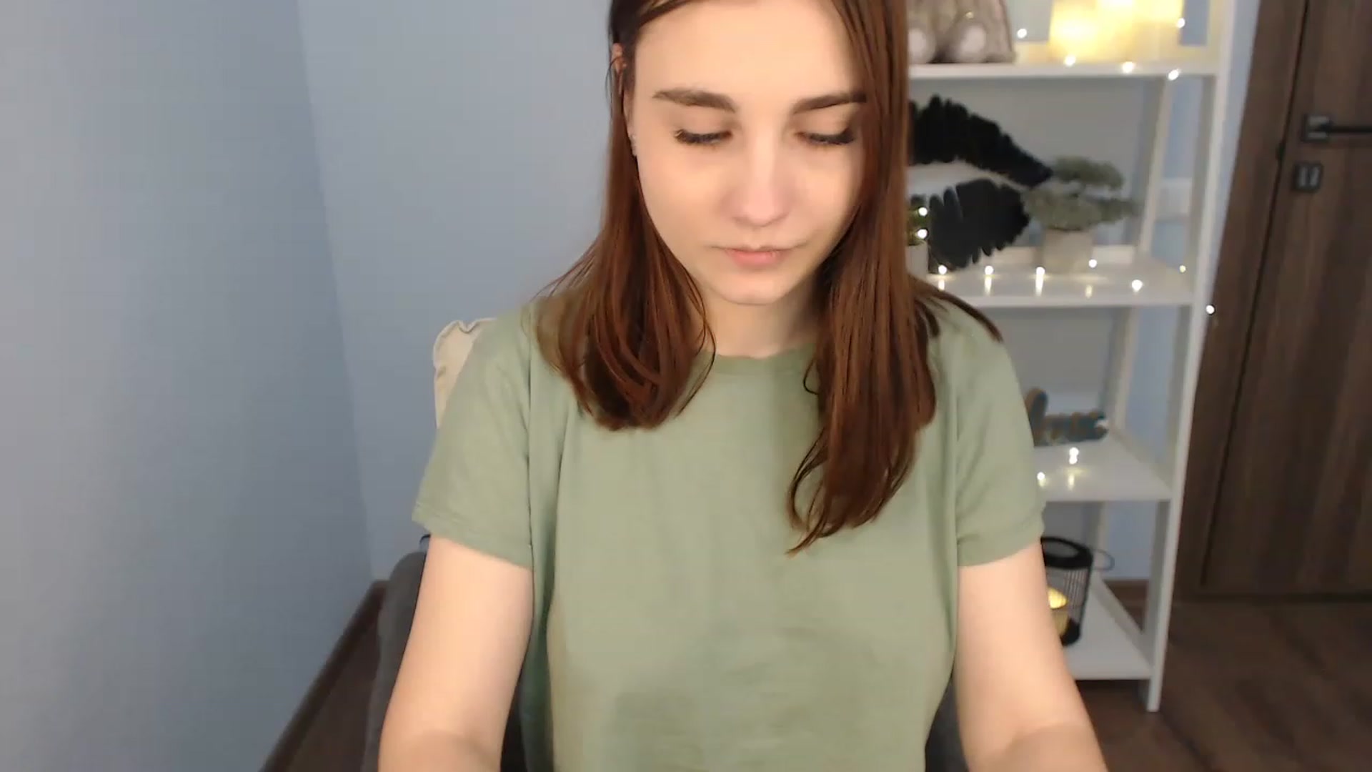 Gallery image thumbnail from LaneyGrey's myfreecams stream on, 12/02/2022, 08:58 image 15 of 20