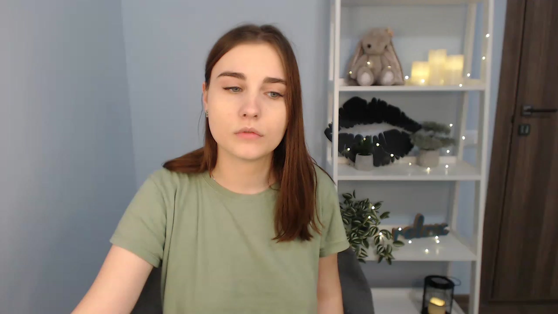 Gallery image thumbnail from LaneyGrey's myfreecams stream on, 12/05/2022, 12:42 image 8 of 20