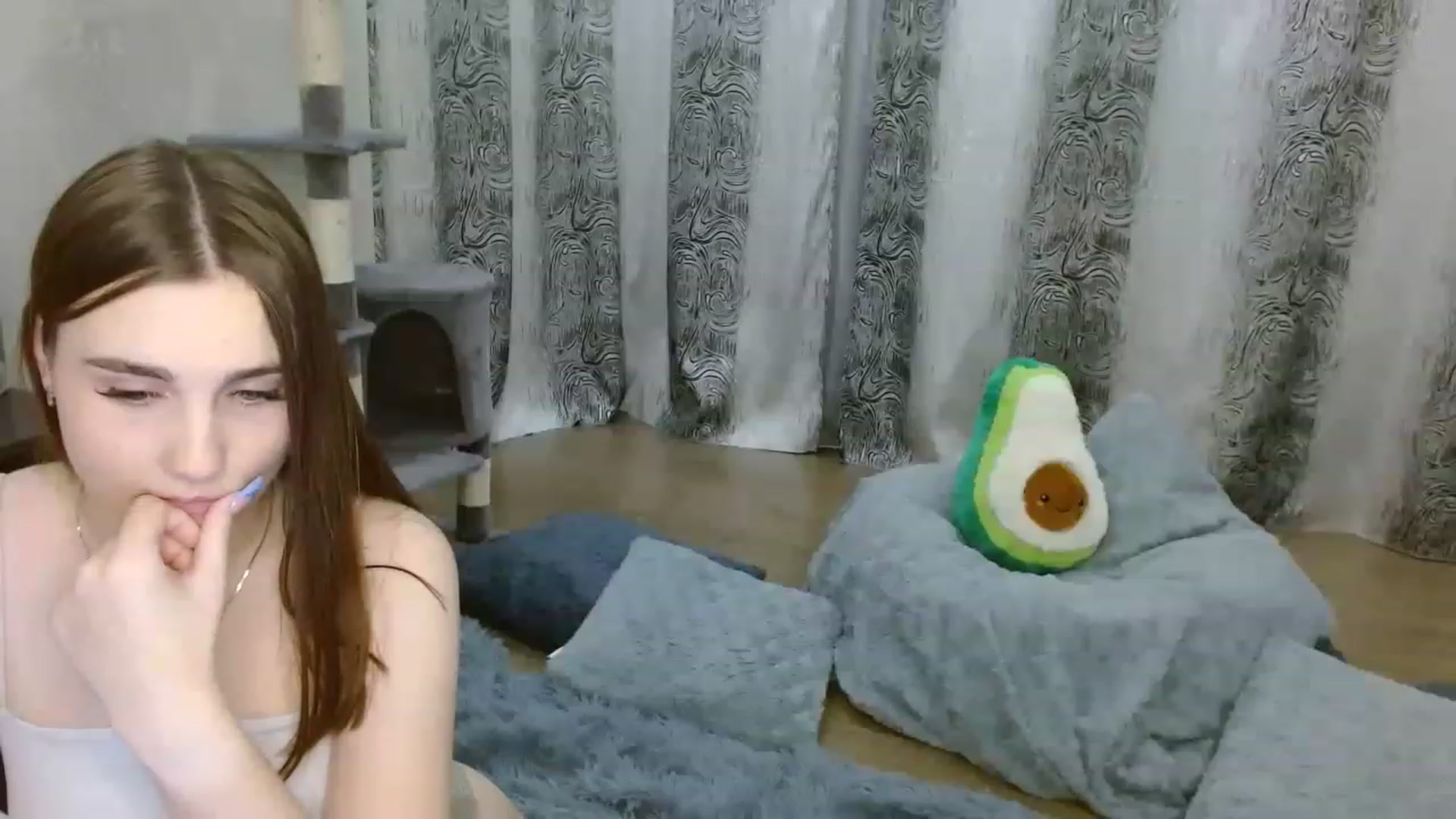 Gallery image thumbnail from LaneyGrey's myfreecams stream on, 12/22/2022, 17:58 image 11 of 20