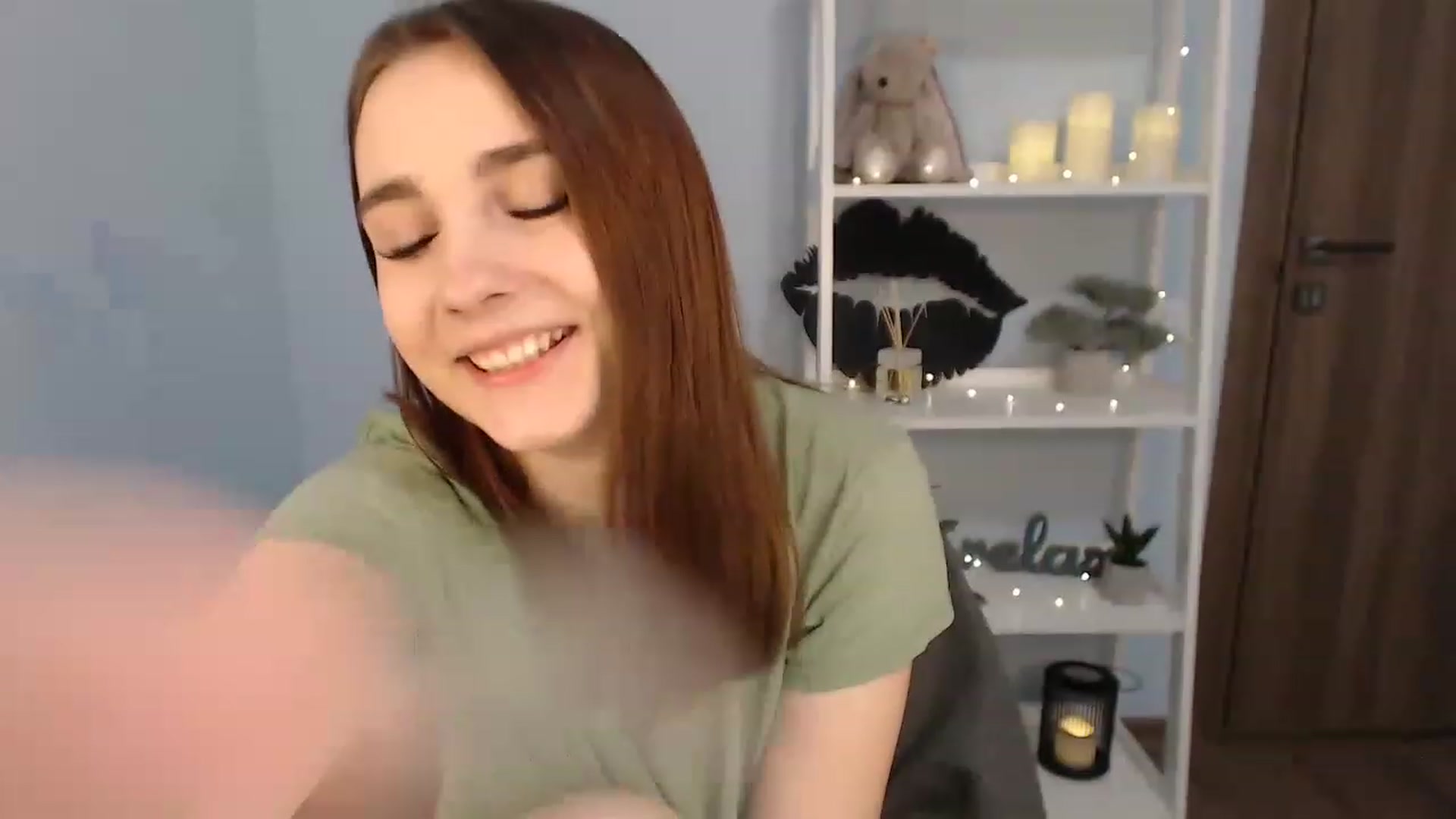 Gallery image thumbnail from LaneyGrey's myfreecams stream on, 01/04/2023, 12:40 image 5 of 20