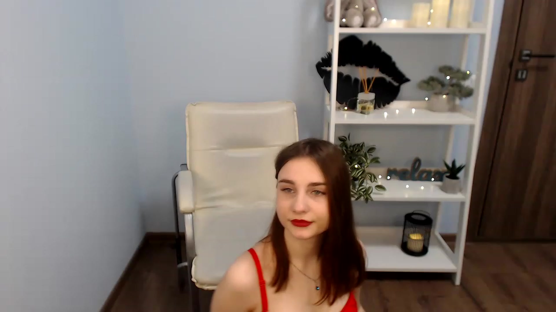 Gallery image thumbnail from LaneyGrey's myfreecams stream on, 01/13/2023, 08:46 image 19 of 20