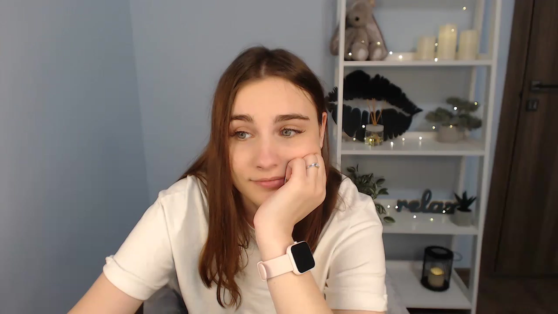 Gallery image thumbnail from LaneyGrey's myfreecams stream on, 01/15/2023, 12:44 image 20 of 20