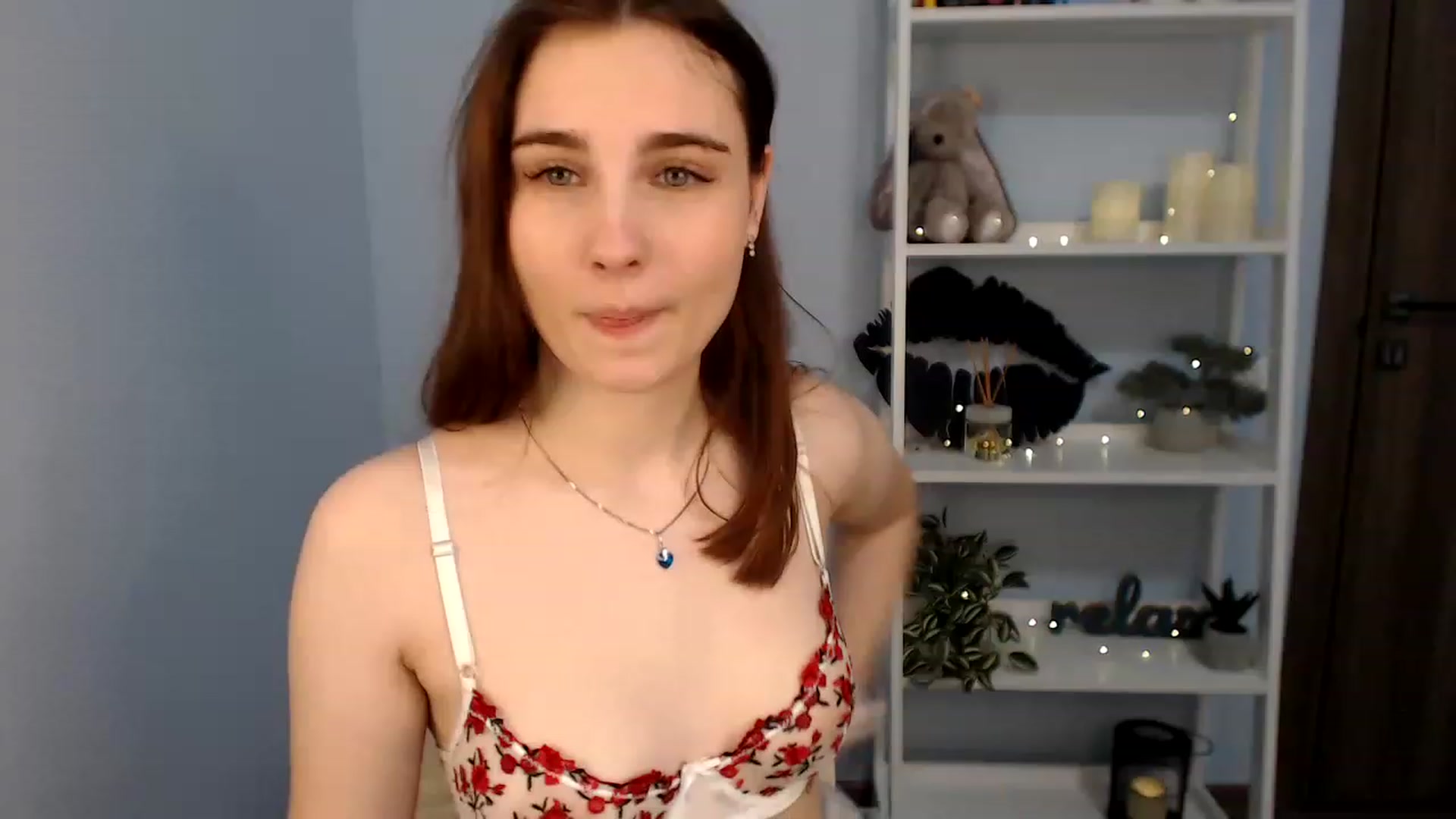 Gallery image thumbnail from LaneyGrey's myfreecams stream on, 01/16/2023, 13:40 image 7 of 20