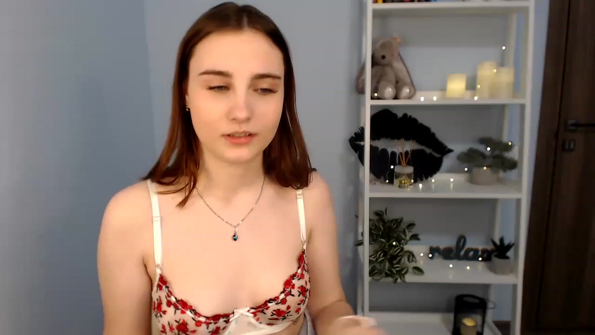 Gallery image thumbnail from LaneyGrey's myfreecams stream on, 01/16/2023, 13:40 image 10 of 20