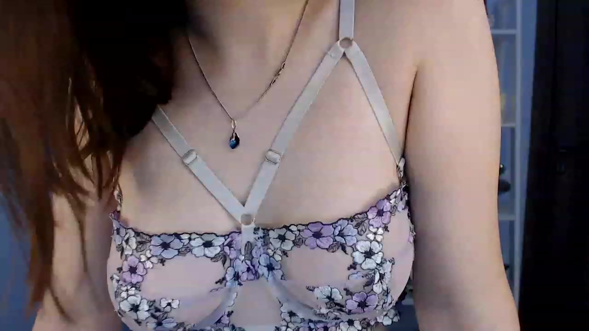 Gallery image thumbnail from LaneyGrey's myfreecams stream on, 01/17/2023, 10:03 image 19 of 20