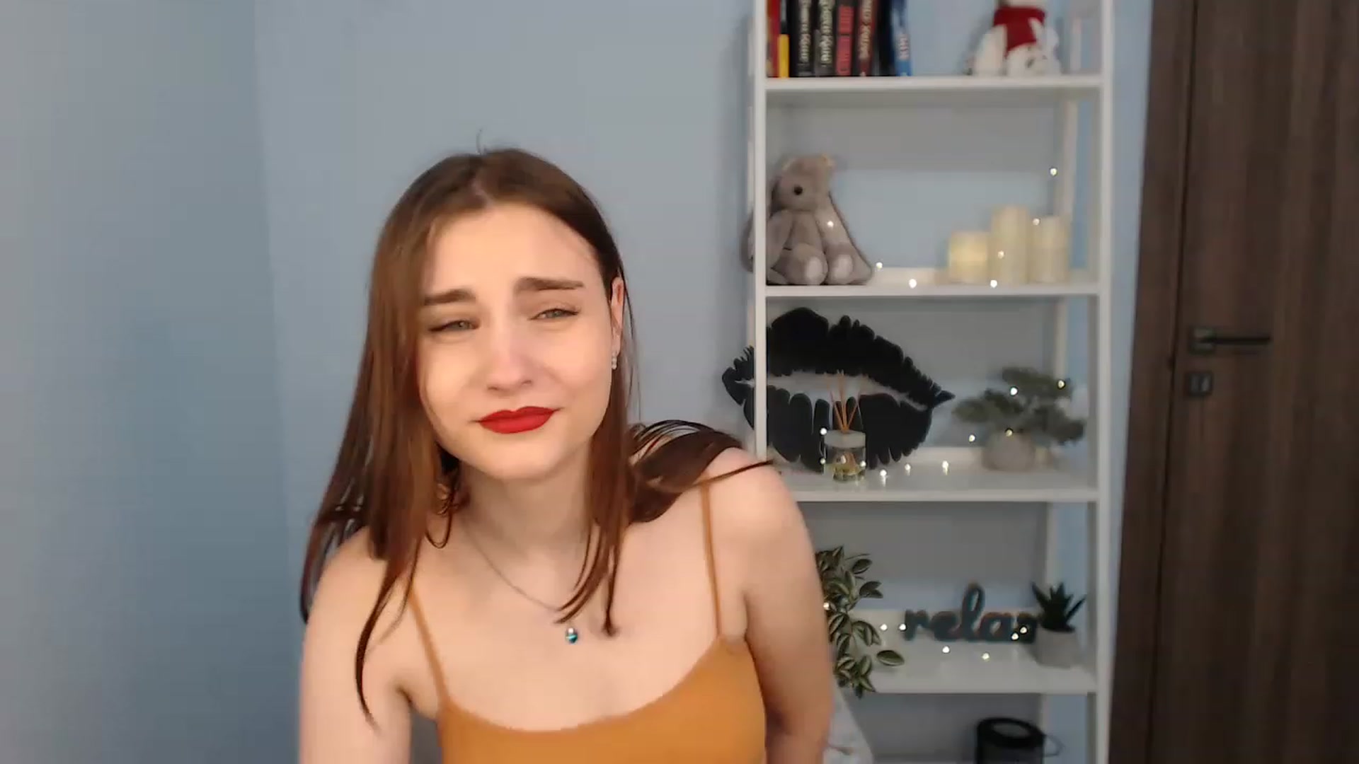 Gallery image thumbnail from LaneyGrey's myfreecams stream on, 01/20/2023, 12:38 image 2 of 20