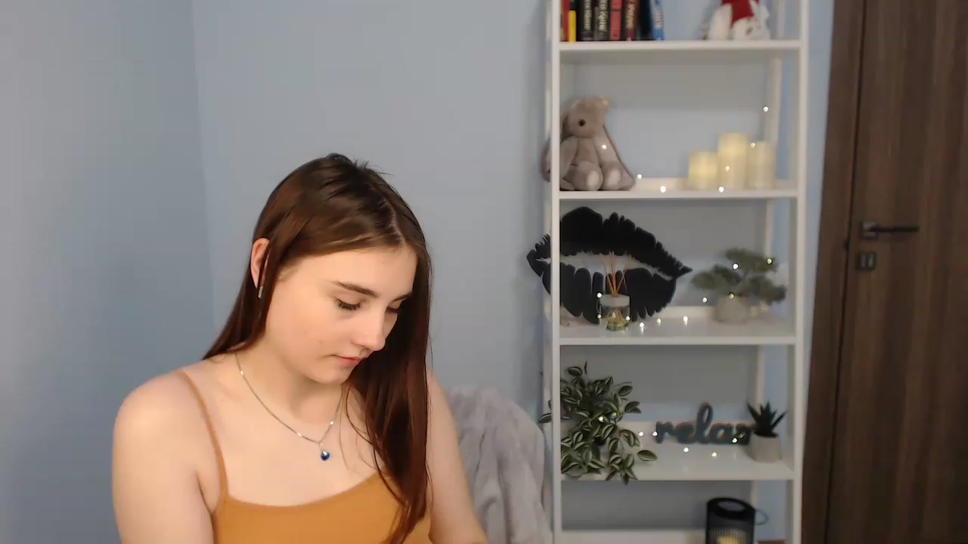 Gallery image thumbnail from LaneyGrey's myfreecams stream on, 01/20/2023, 13:57 image 10 of 20