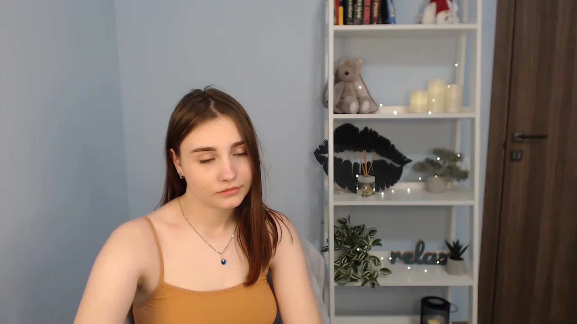 Gallery image thumbnail from LaneyGrey's myfreecams stream on, 01/20/2023, 13:57 image 9 of 20