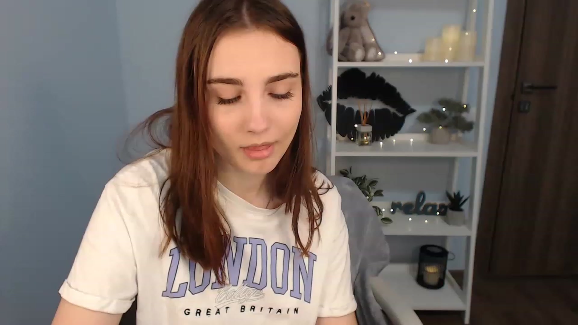 Gallery image thumbnail from LaneyGrey's myfreecams stream on, 01/22/2023, 09:18 image 6 of 20