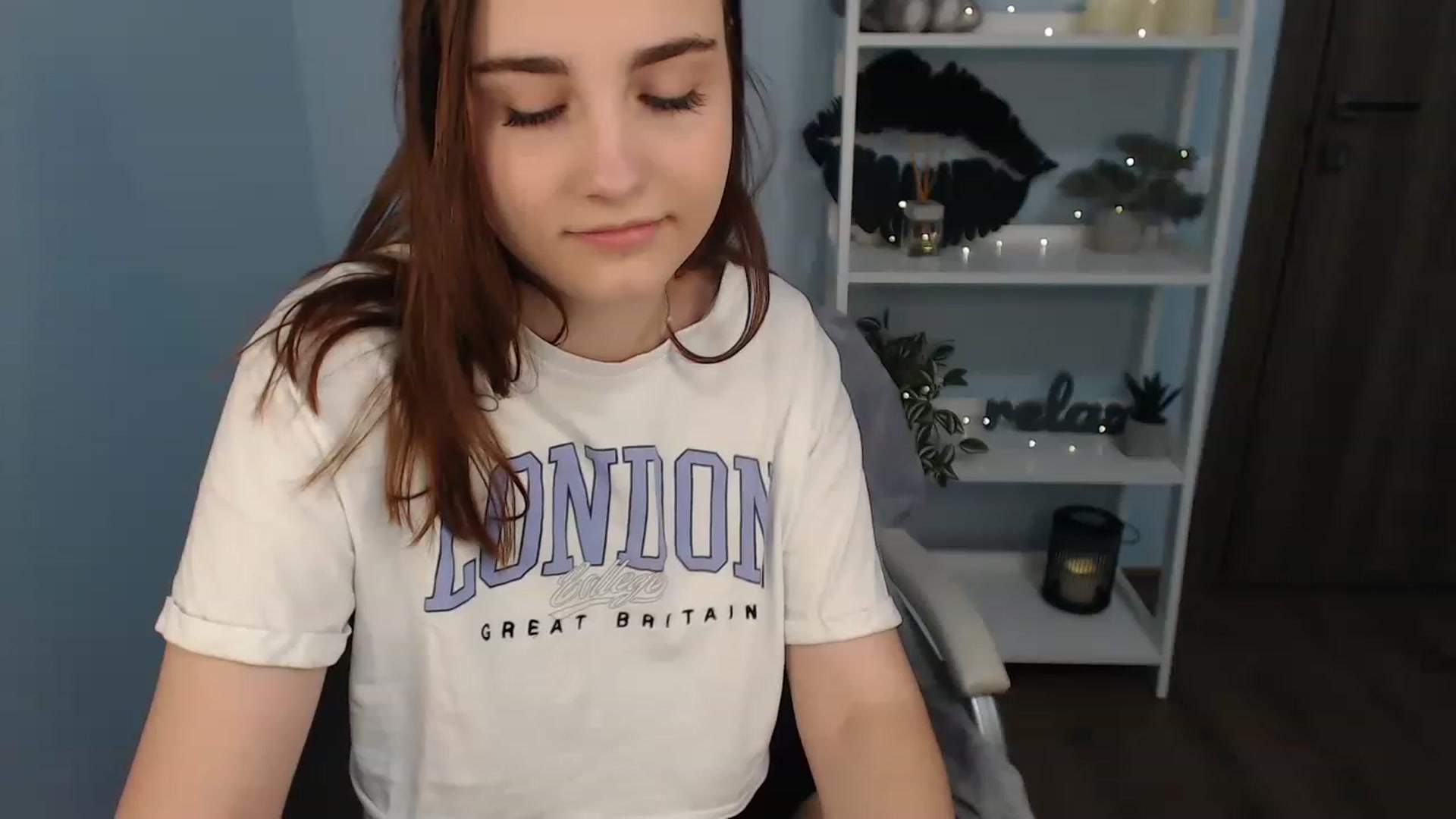 Gallery image thumbnail from LaneyGrey's myfreecams stream on, 01/22/2023, 09:18 image 4 of 20