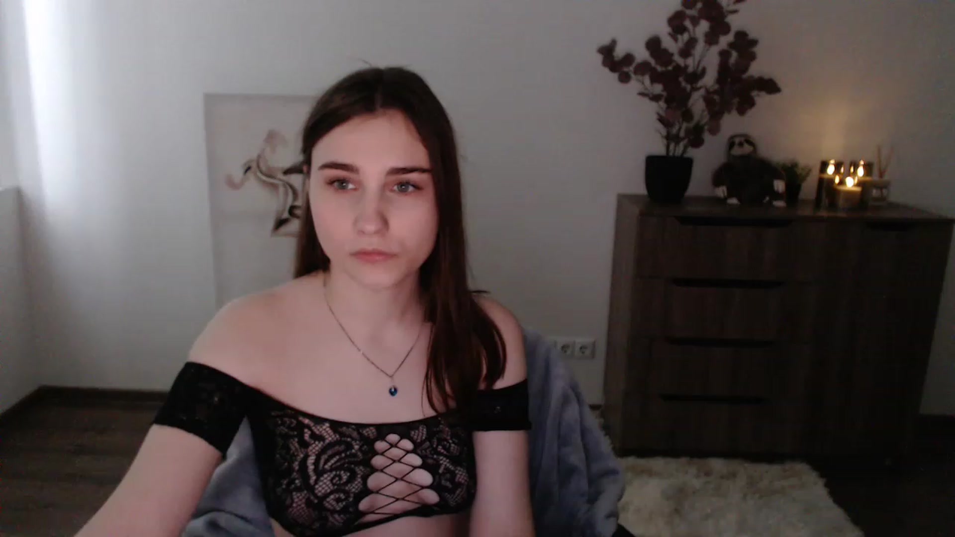 Gallery image thumbnail from LaneyGrey's myfreecams stream on, 01/29/2023, 11:24 image 17 of 20