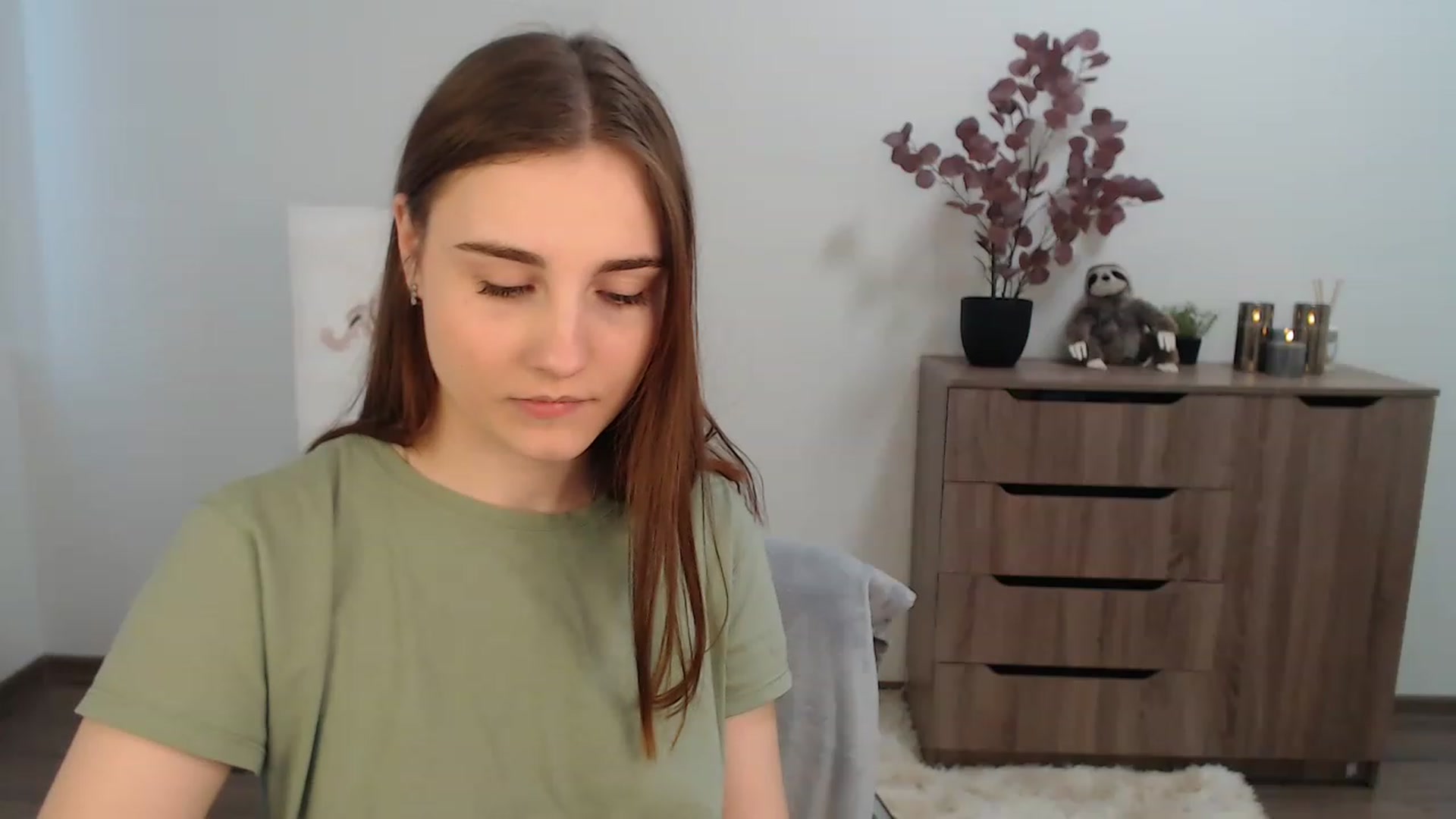 Gallery image thumbnail from LaneyGrey's myfreecams stream on, 01/30/2023, 09:11 image 14 of 20