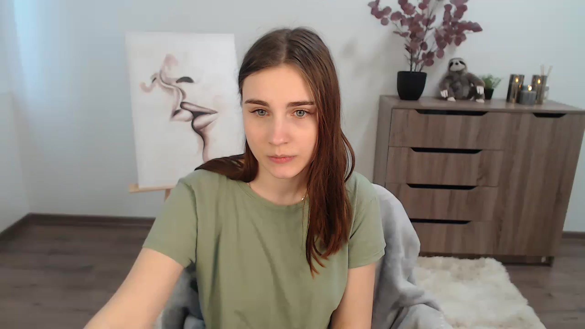 Gallery image thumbnail from LaneyGrey's myfreecams stream on, 01/30/2023, 10:38 image 11 of 20