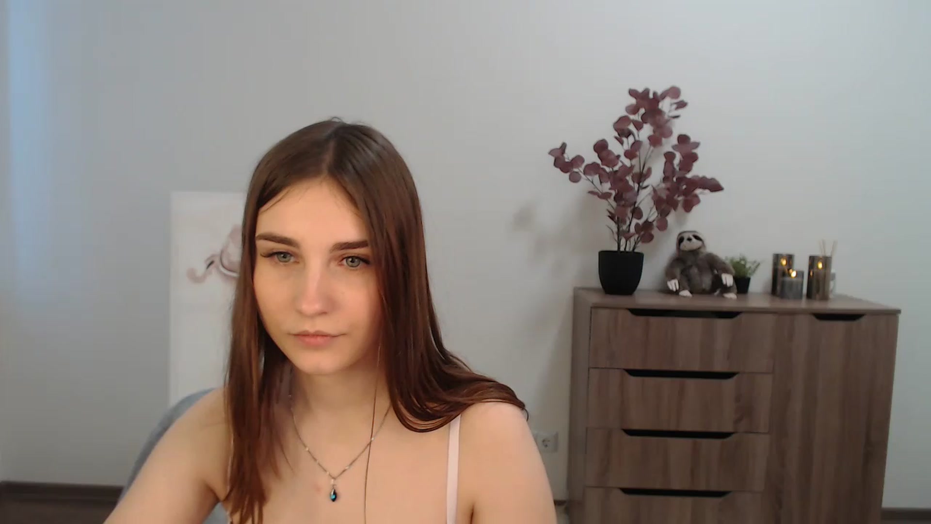 Gallery image thumbnail from LaneyGrey's myfreecams stream on, 02/02/2023, 10:39 image 18 of 20