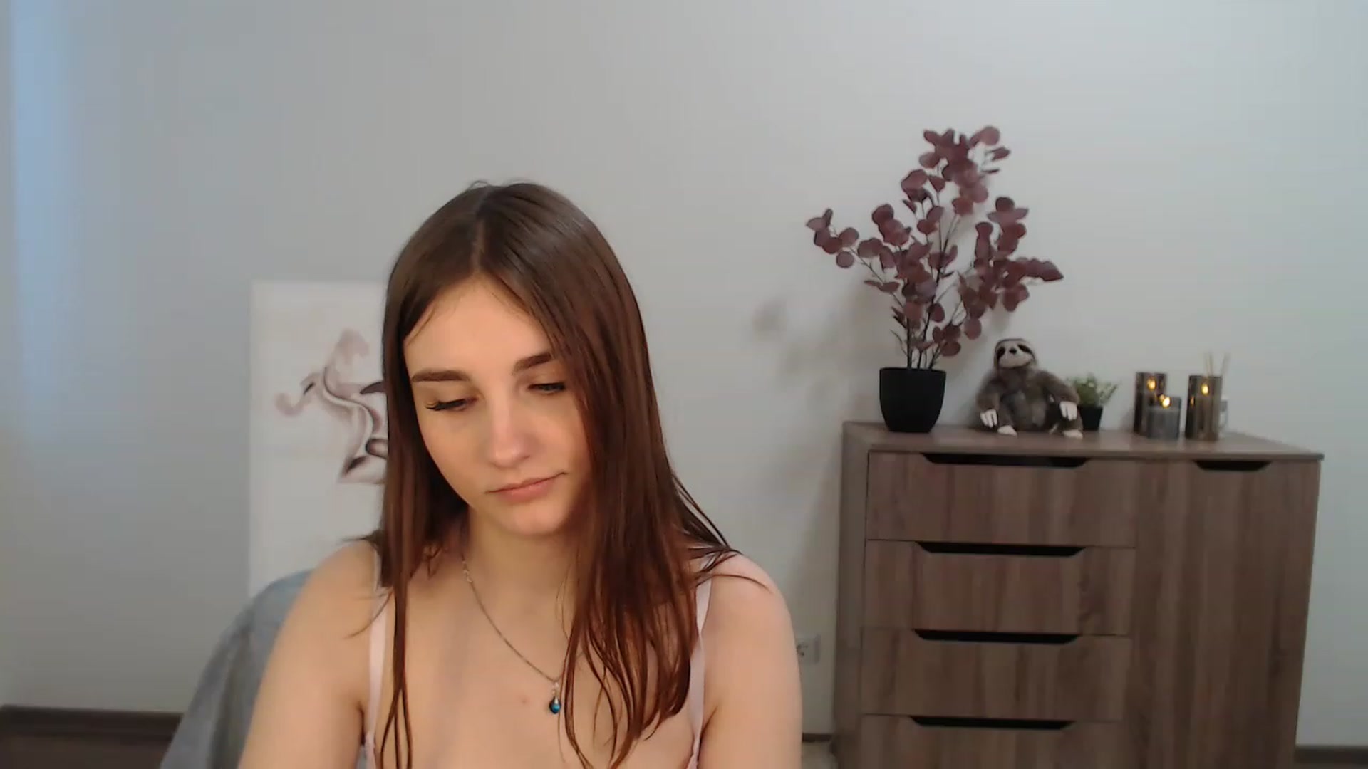 Gallery image thumbnail from LaneyGrey's myfreecams stream on, 02/02/2023, 10:39 image 15 of 20
