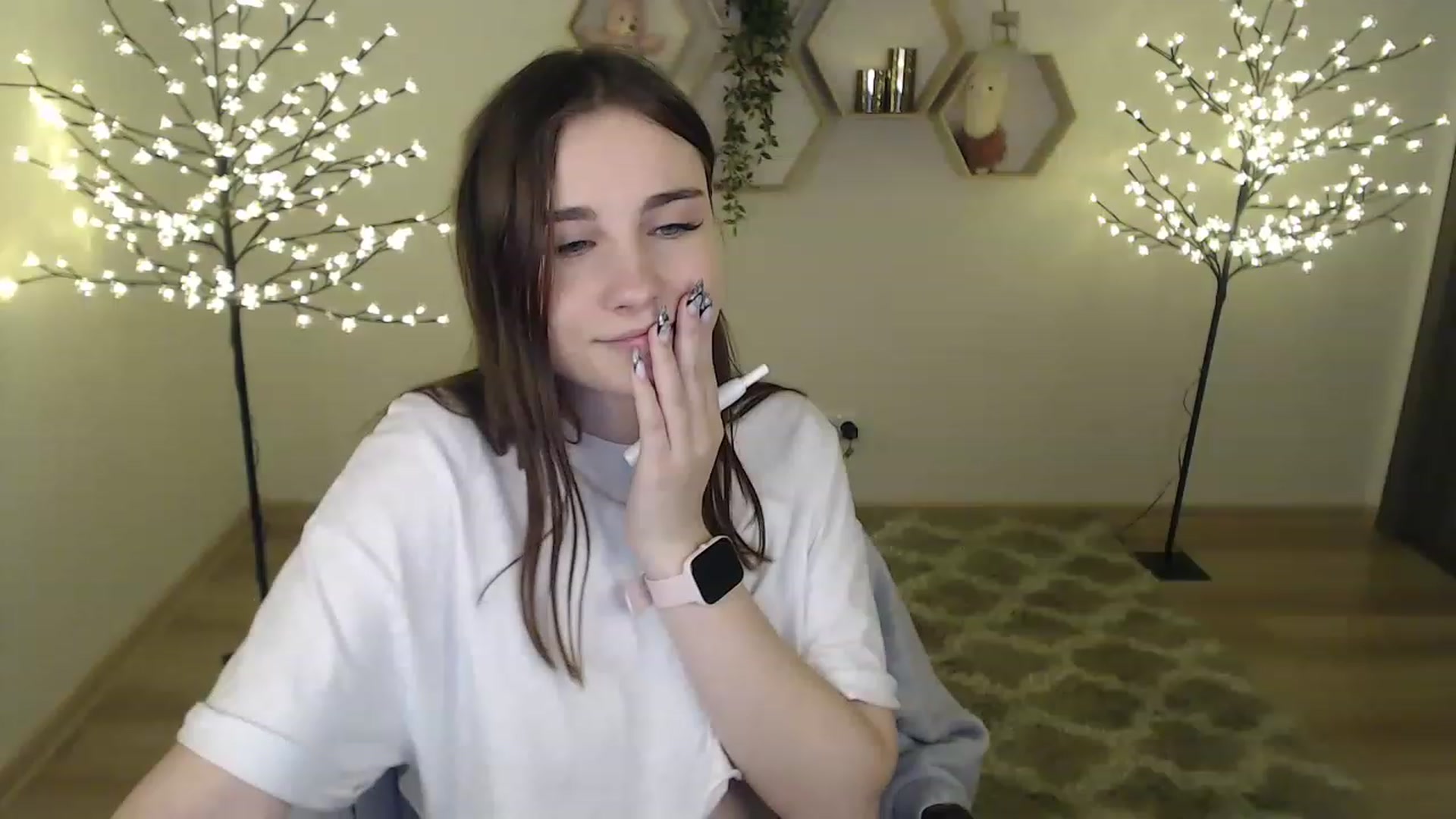 Gallery image thumbnail from LaneyGrey's myfreecams stream on, 02/05/2023, 12:24 image 17 of 20