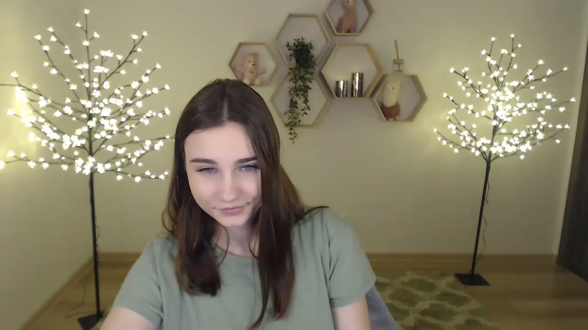 Gallery image thumbnail from LaneyGrey's myfreecams stream on, 02/06/2023, 09:05 image 3 of 20